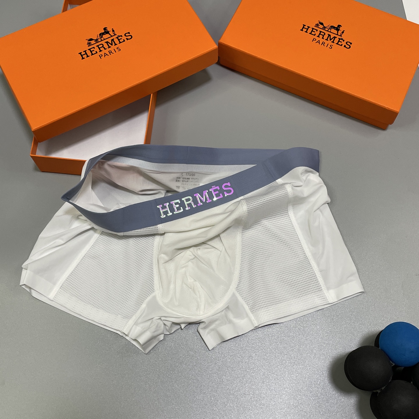 🔥🔥🔥新品！爱马仕男士内裤！ 外贸公司合作订单，经典立体幻彩logo印标 轻薄透设计，采用进口冰丝轻薄透