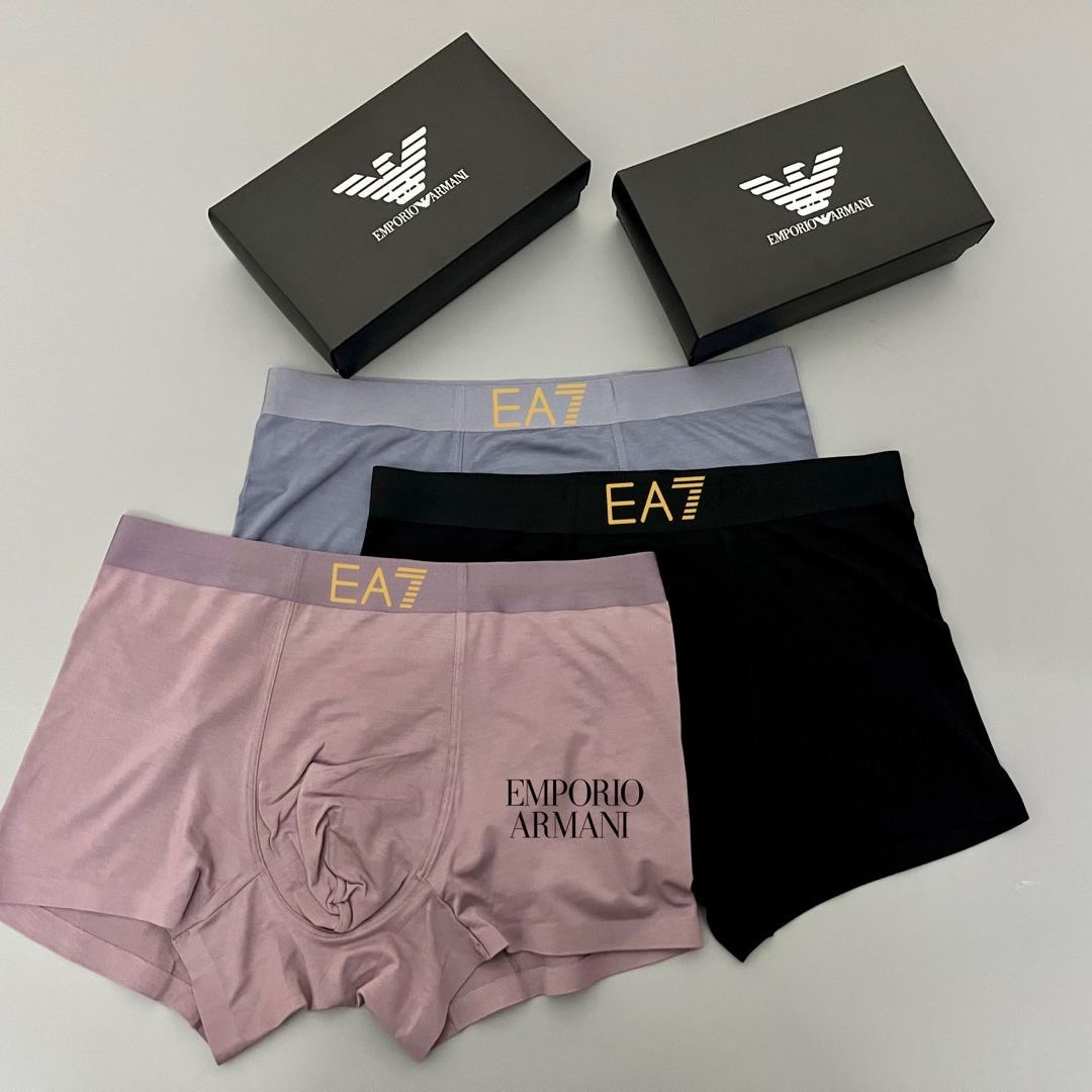 🔥🔥🔥新品！阿玛尼时尚男士内裤！ 外贸公司合作订单，经典logo印标 轻薄透设计，采用进口轻薄莫代尔轻薄