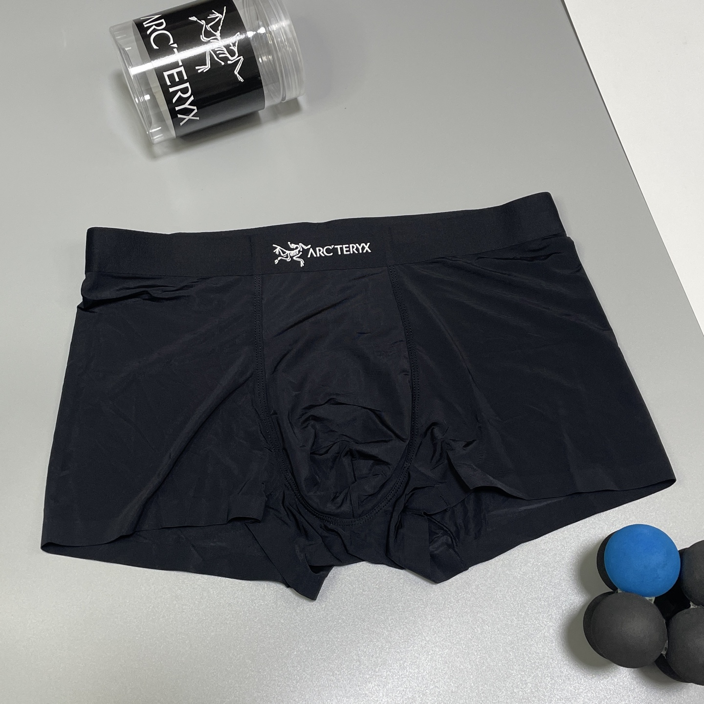 🔥🔥🔥 新品！始祖鸟男士内裤！ 外贸公司合作订单，经典立体硅胶logo印标 轻薄透设计，采用进口冰丝轻薄