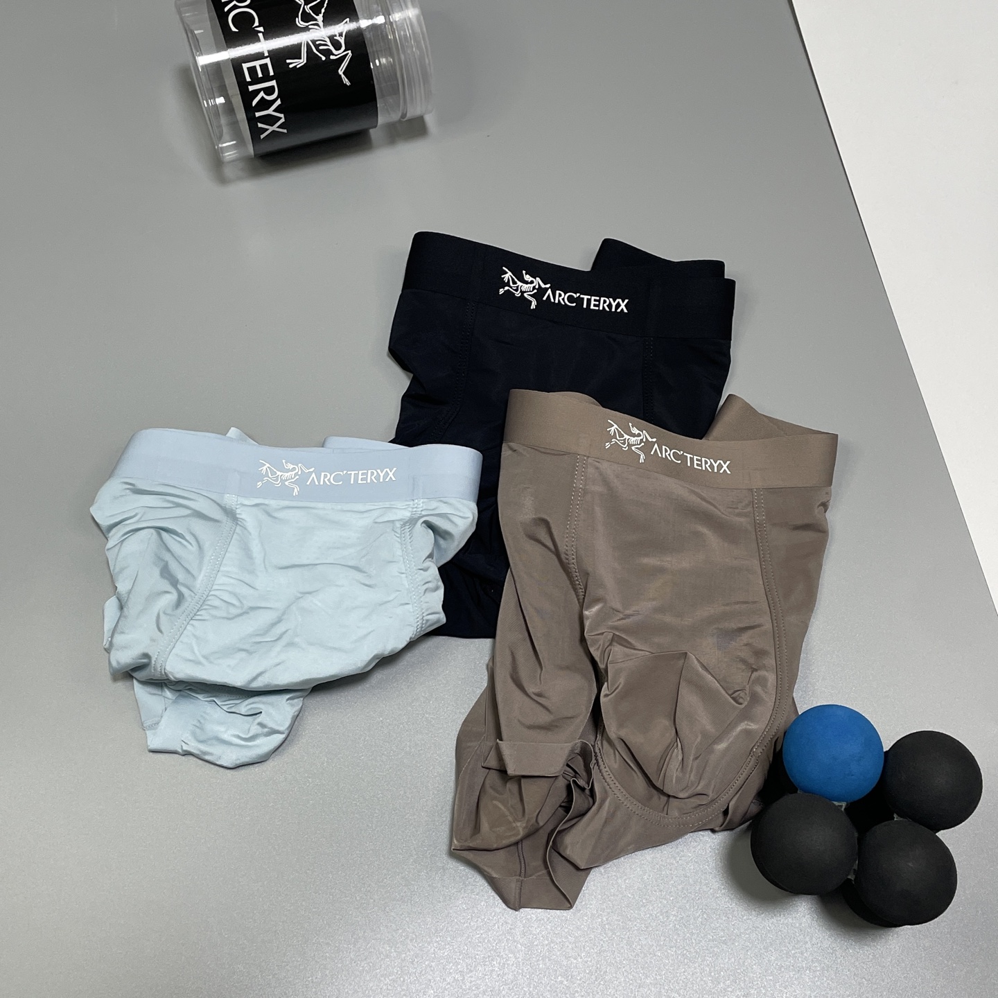 🔥🔥🔥 新品！始祖鸟男士内裤！ 外贸公司合作订单，经典立体硅胶logo印标 轻薄透设计，采用进口冰丝轻薄