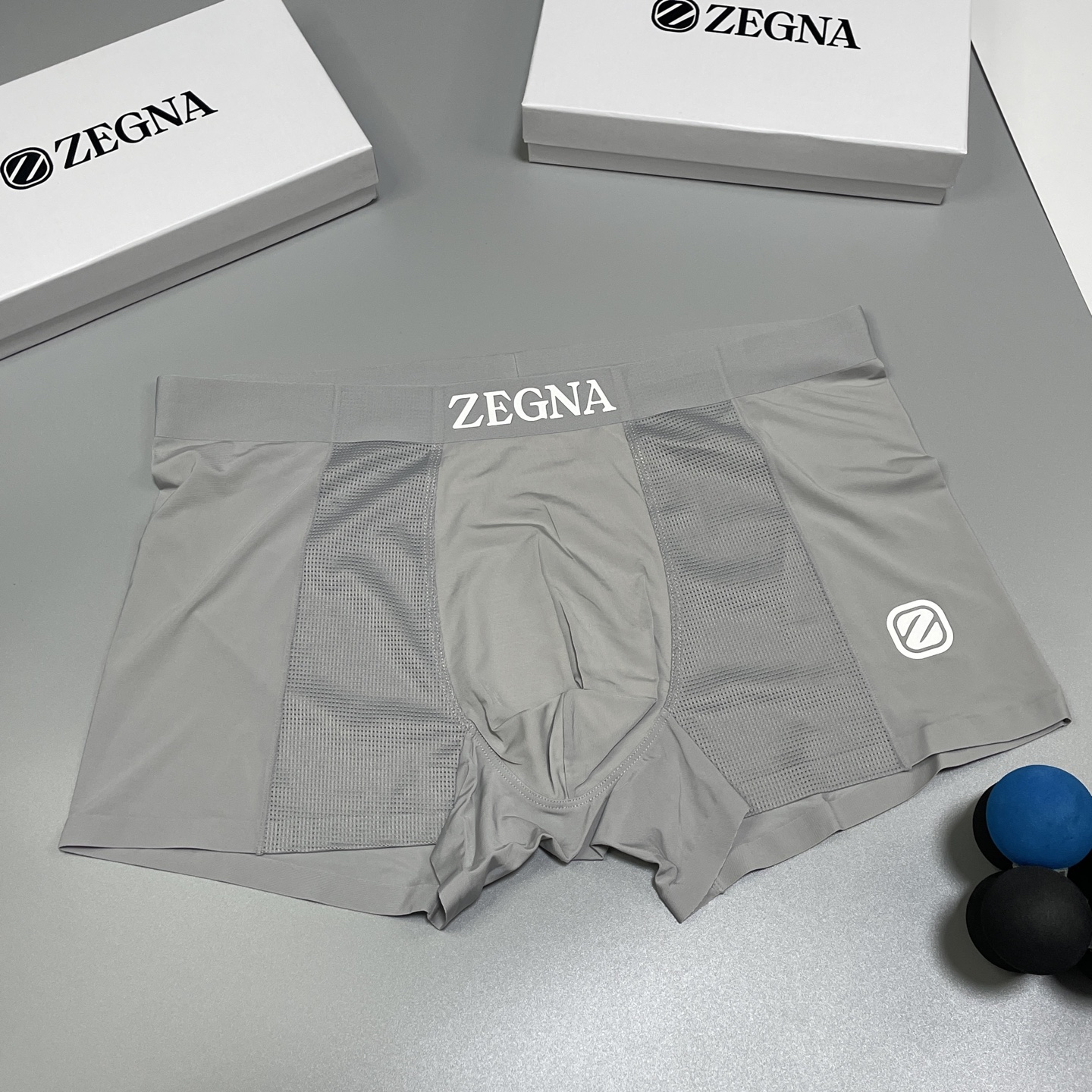 🔥🔥🔥 新品 杰尼亚男士内裤！ 外贸公司合作订单，经典立体硅胶logo印标 轻薄透设计，采用进口冰丝轻薄