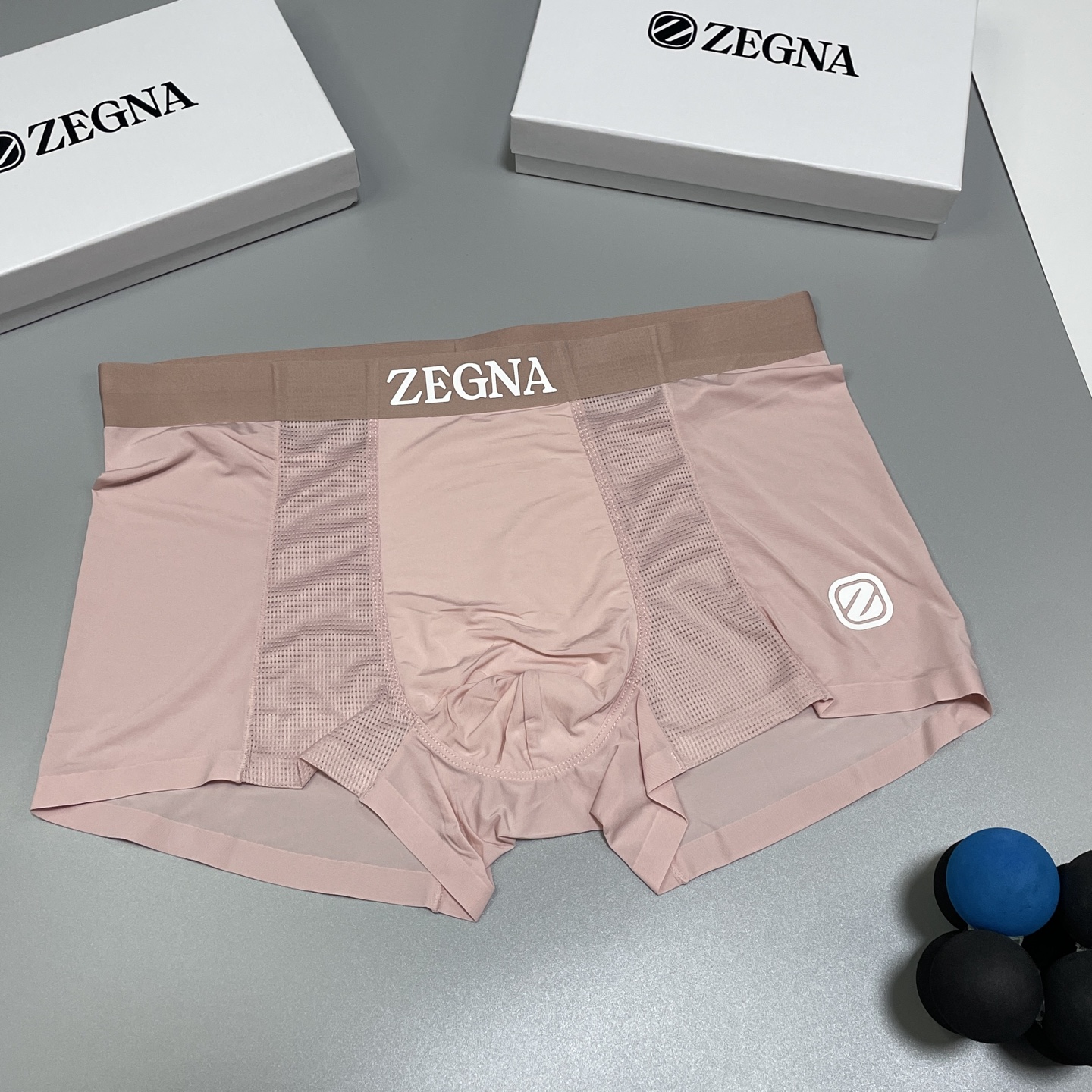 🔥🔥🔥 新品 杰尼亚男士内裤！ 外贸公司合作订单，经典立体硅胶logo印标 轻薄透设计，采用进口冰丝轻薄