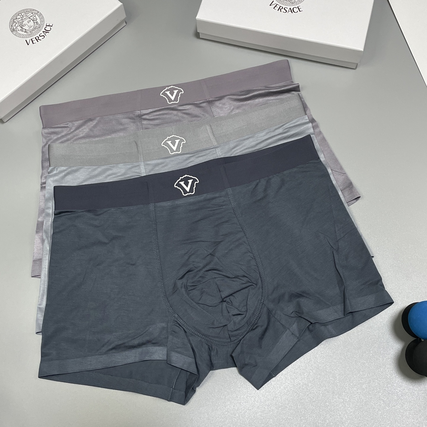 🔥🔥🔥新品！范思哲时尚男士内裤！ 外贸公司合作订单，经典立体硅胶logo印标 轻薄透设计，采用进口轻薄莫