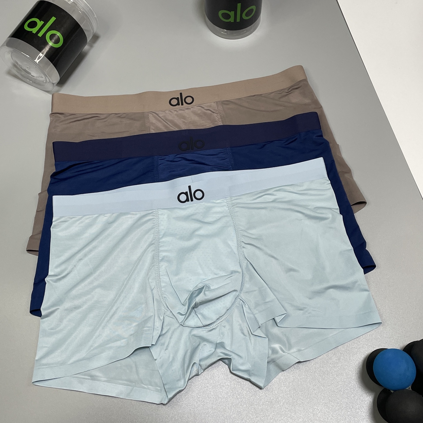 🔥🔥🔥 新品alo男士内裤！ 外贸公司合作订单，经典立体硅胶logo印标 轻薄透设计，采用进口冰丝轻薄透