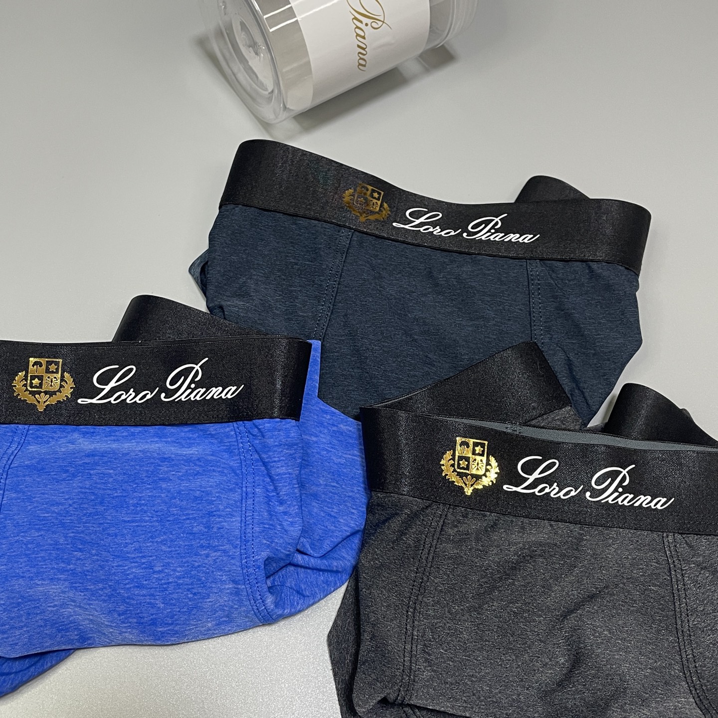 🔥🔥🔥 LP新品 经典立体烫金lougo轻薄透设计，采用进口轻薄冰丝 轻薄透气丝滑 无痕裁剪 穿着无束缚