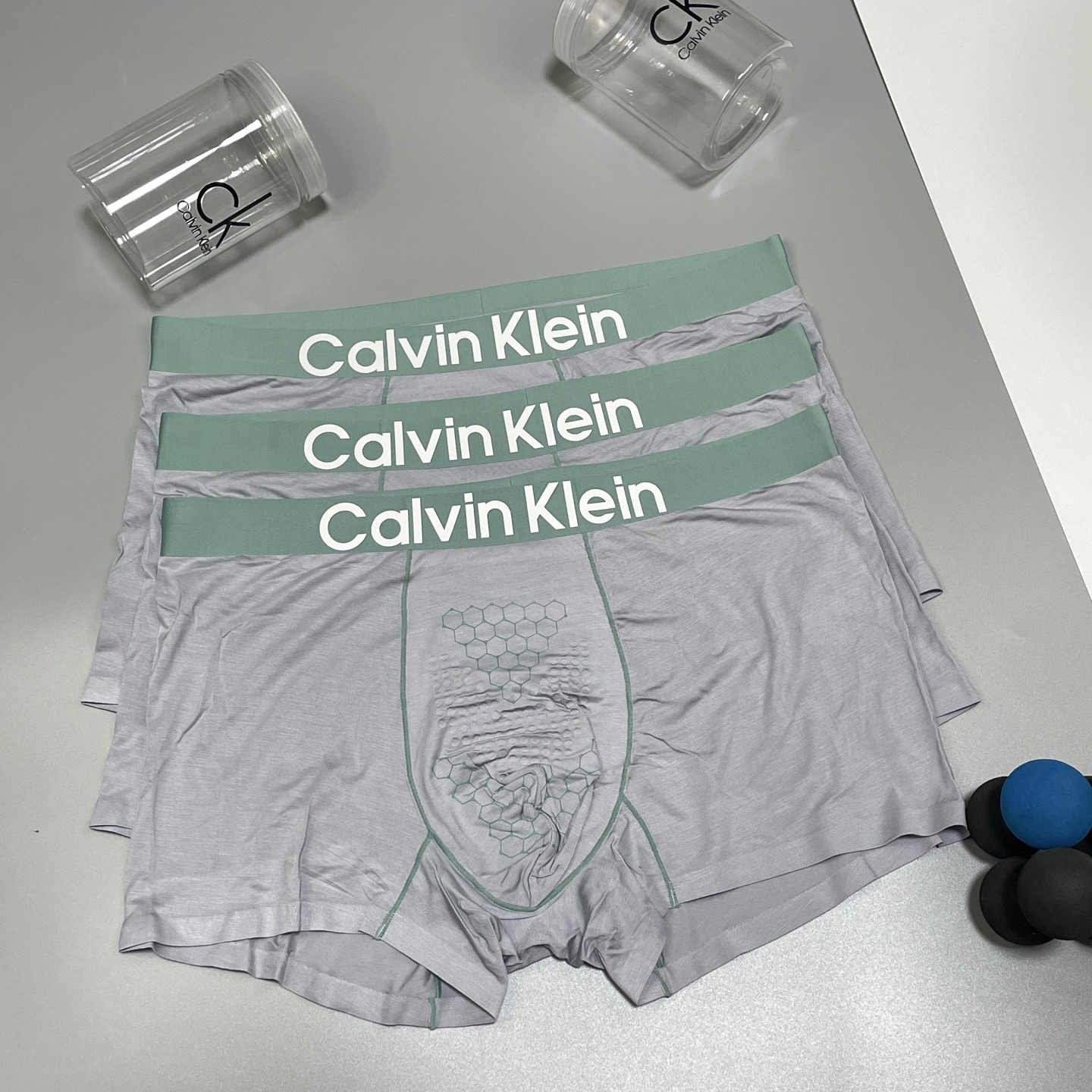 🔥🔥🔥新款 CK莫代尔面料爆款到货、专柜立体硅胶Logo订织面料和颜色绝对的原单品质，按摩裆无缝切割工艺