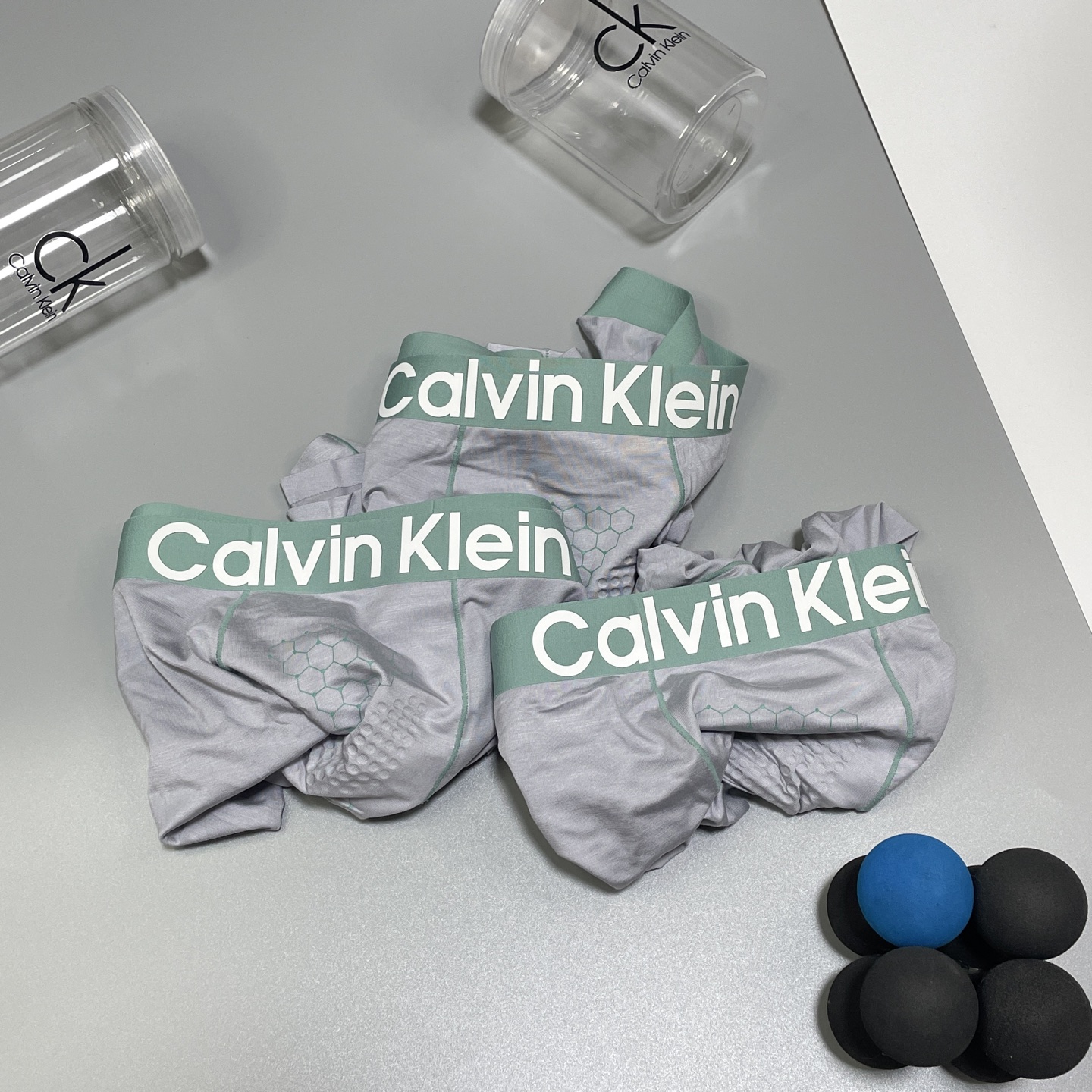 🔥🔥🔥新款 CK莫代尔面料爆款到货、专柜立体硅胶Logo订织面料和颜色绝对的原单品质，按摩裆无缝切割工艺