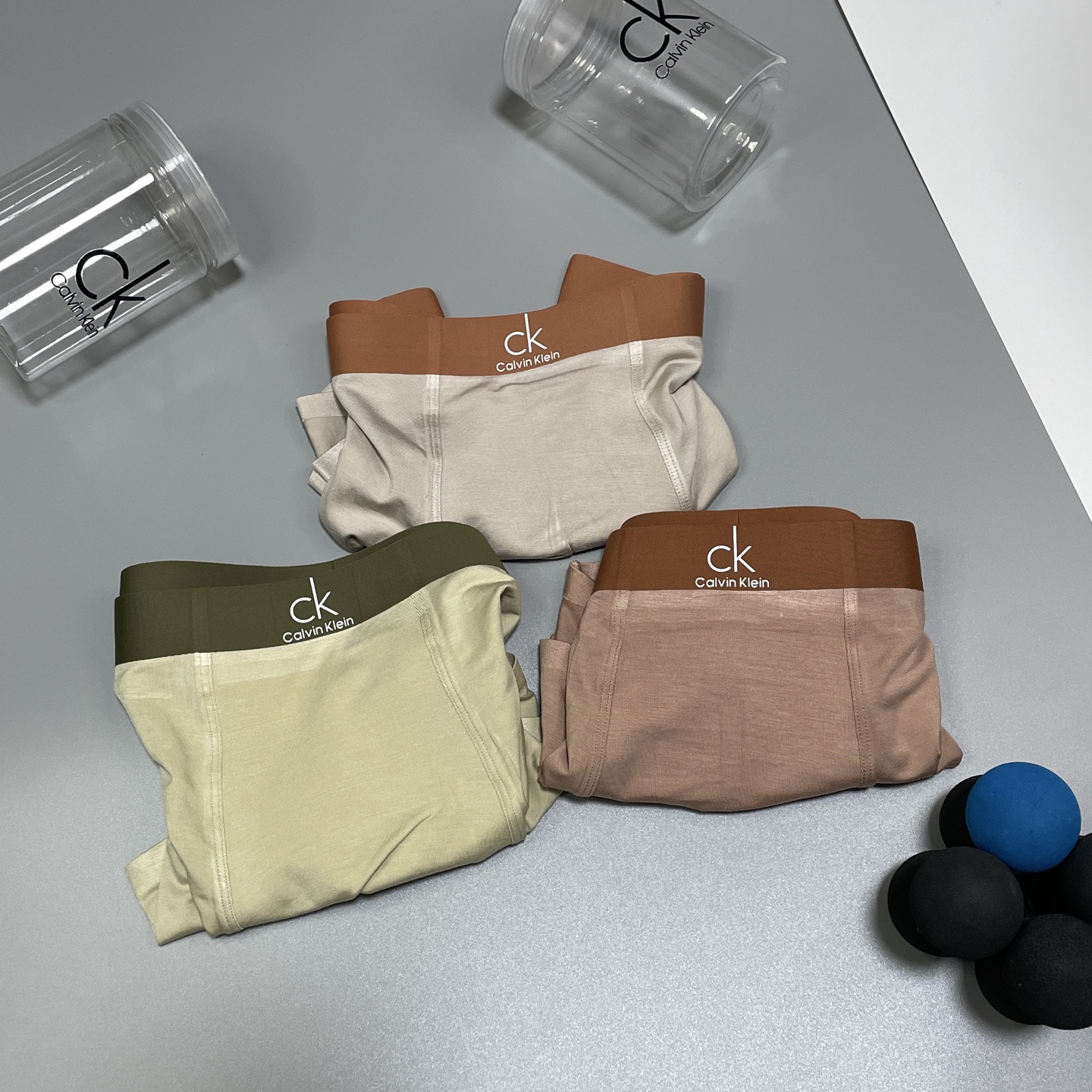 🔥🔥🔥新款🌈✨💦🎉🎊CK系列平角内裤~一盒三条 进口莫代尔无痕工艺，外贸正品订单，贴身之物不能迁就，内裤