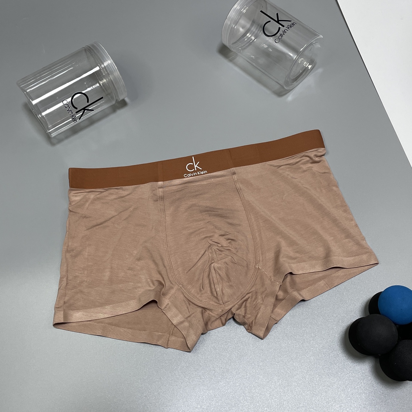🔥🔥🔥新款🌈✨💦🎉🎊CK系列平角内裤~一盒三条 进口莫代尔无痕工艺，外贸正品订单，贴身之物不能迁就，内裤