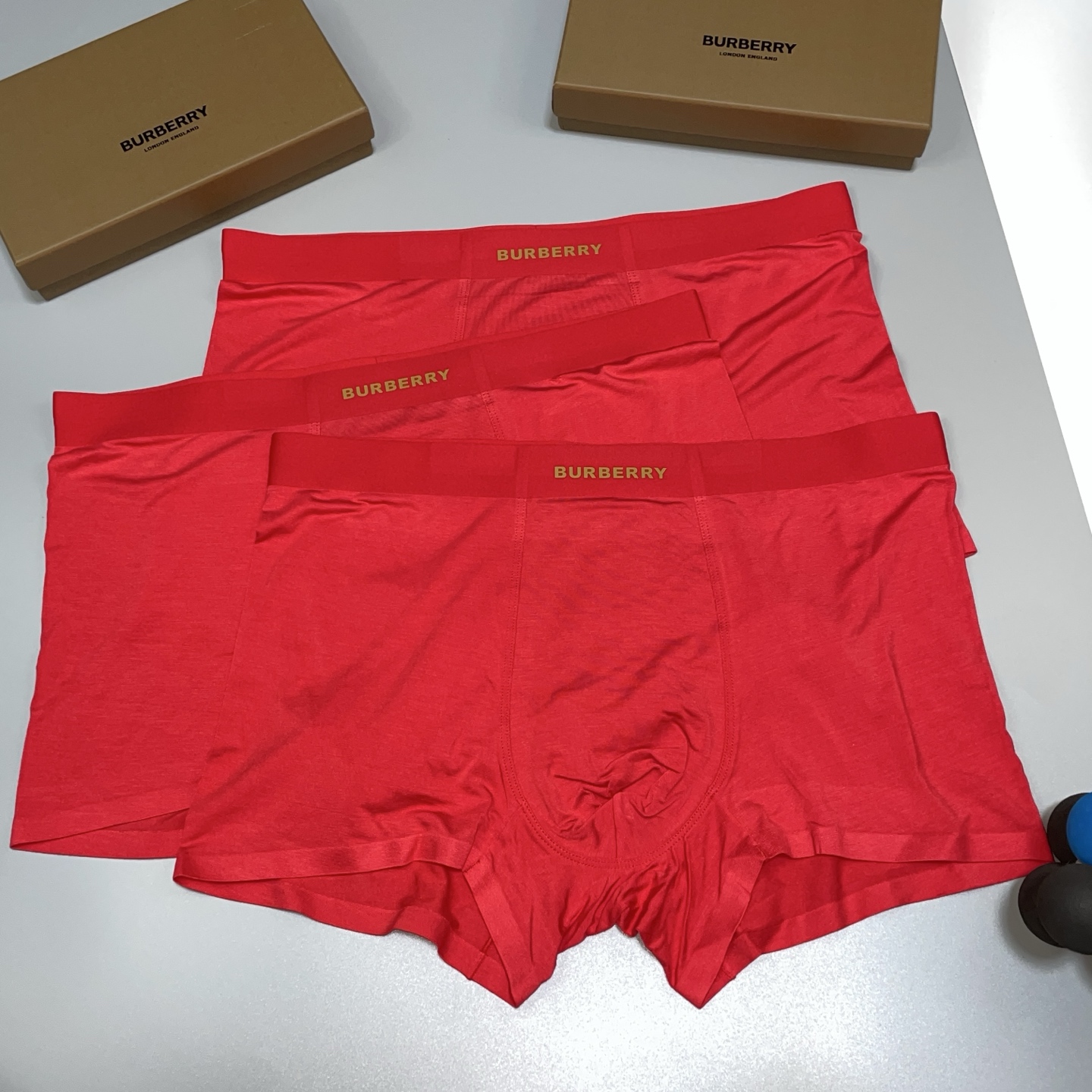 🔥🔥🔥红红火火自备送礼佳品！巴宝莉经典时尚男士内裤！外贸国外订单，立体硅胶lougo 原单品质，无缝切割