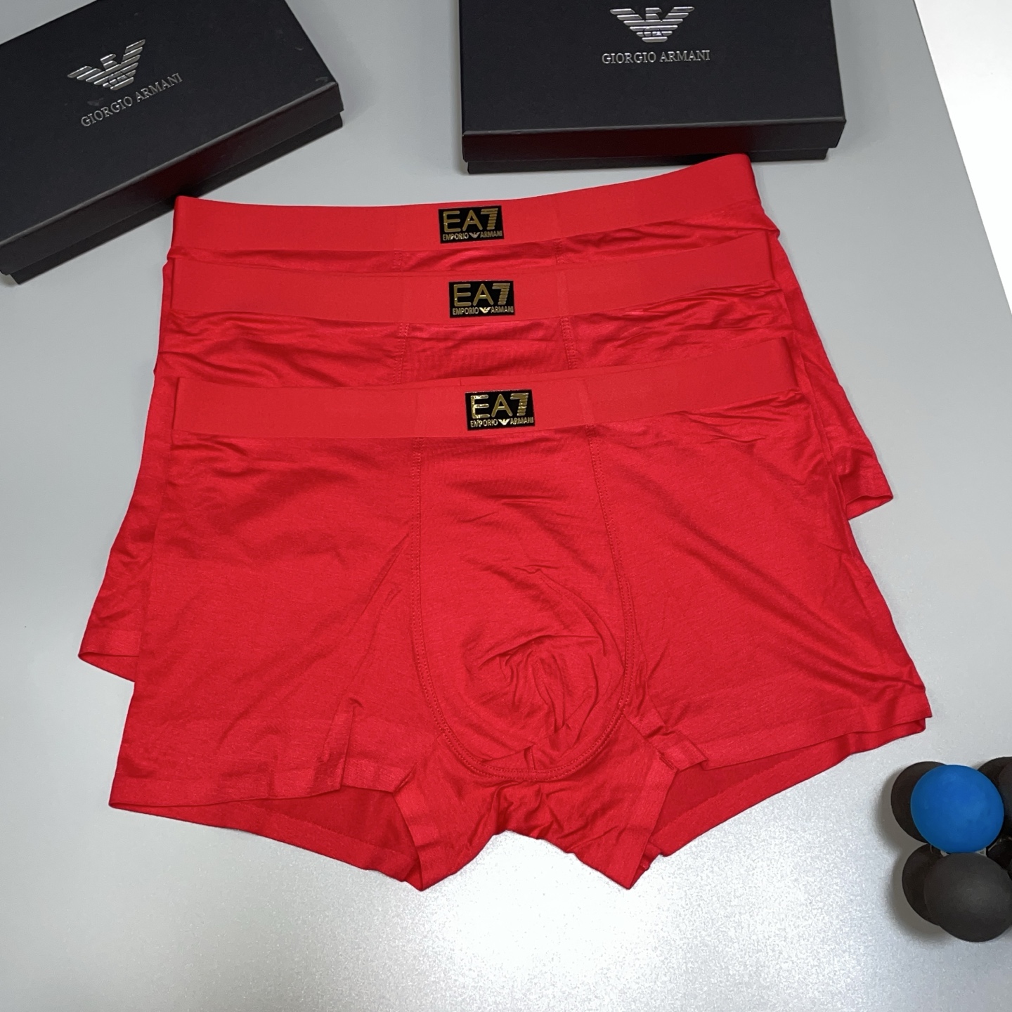 🔥🔥🔥红红火火自备送礼佳品！阿玛尼经典时尚男士内裤！外贸国外订单，立体硅胶lougo 原单品质，无缝切割