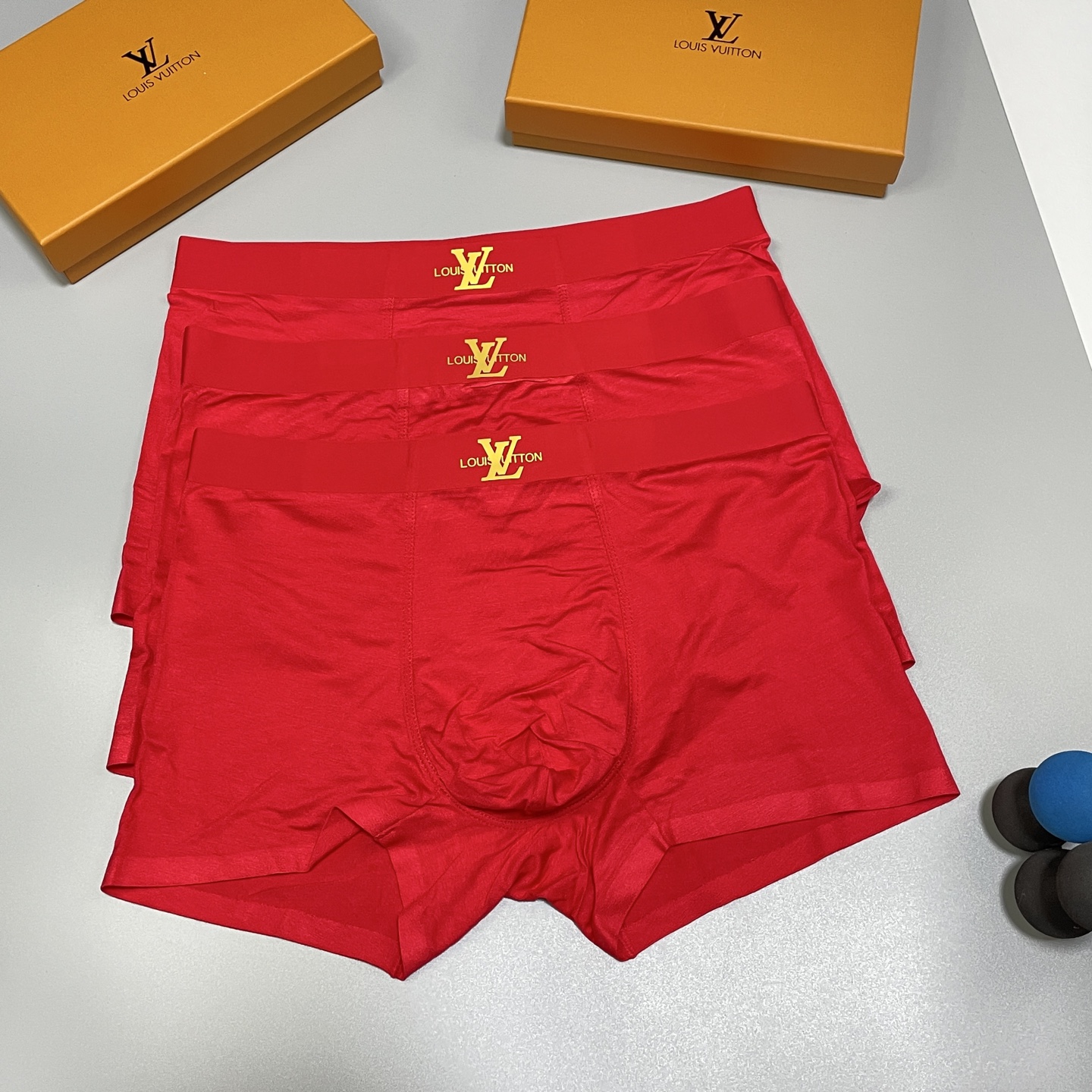 🔥🔥🔥红红火火自备送礼佳品！LV路易威登经典时尚男士内裤！外贸国外订单，立体硅胶lougo 原单品质，无