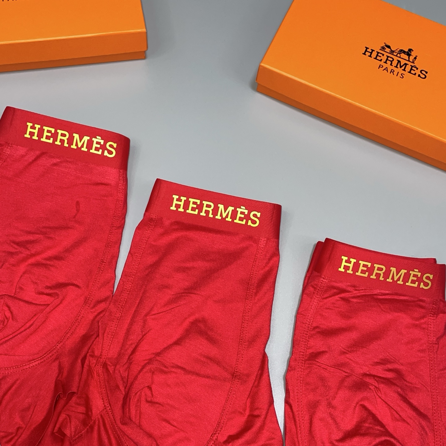 🔥，🔥红红火火自备送礼佳品！爱马仕经典时尚男士内裤！外贸国外订单，立体硅胶lougo 原单品质，无缝切割