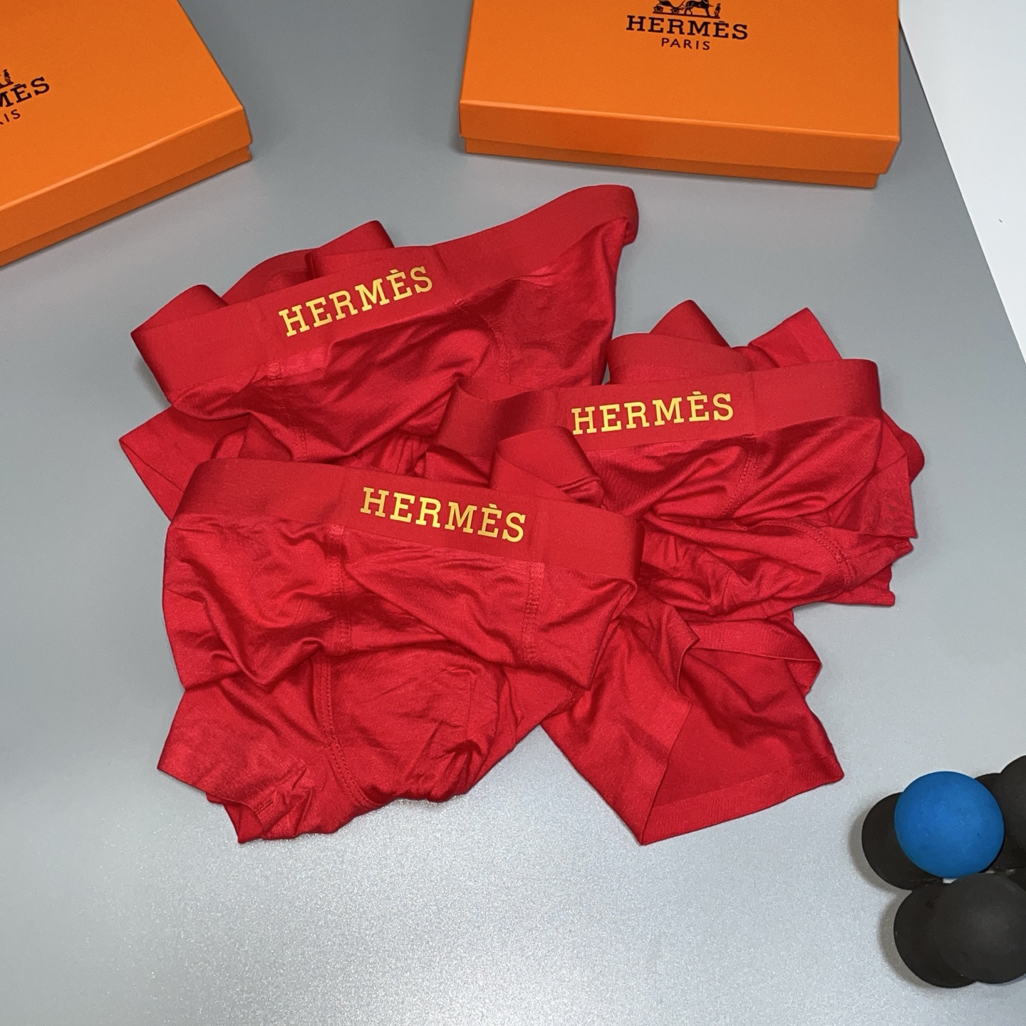 🔥，🔥红红火火自备送礼佳品！爱马仕经典时尚男士内裤！外贸国外订单，立体硅胶lougo 原单品质，无缝切割