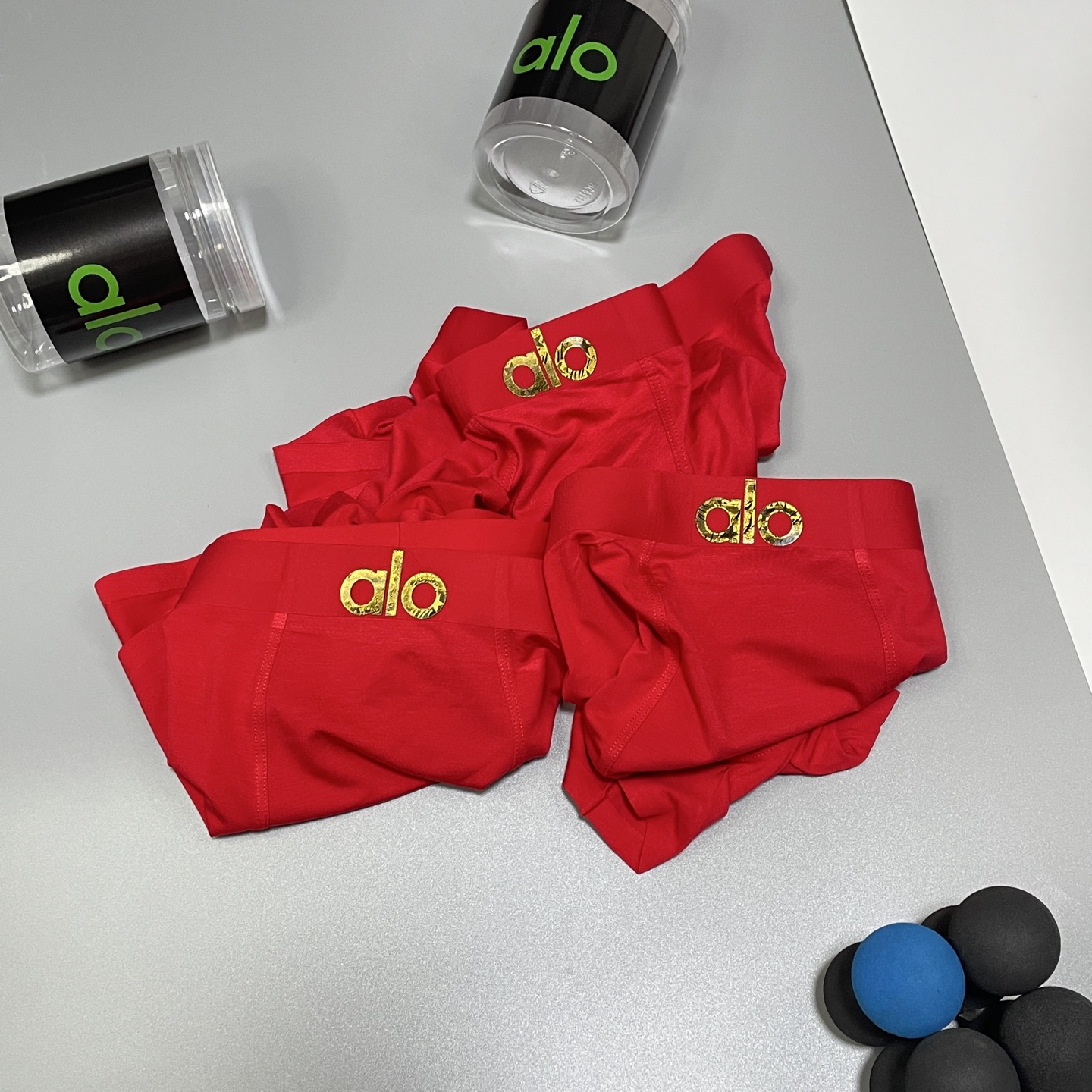 🔥🔥🔥红红火火自备送礼佳品！alo经典时尚男士内裤！外贸国外订单，立体硅胶lougo 原单品质，无缝切割