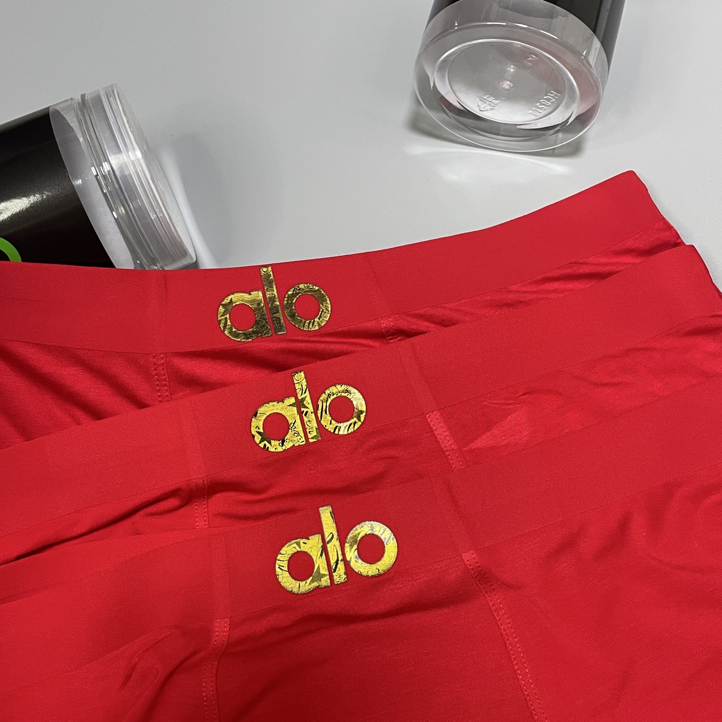 🔥🔥🔥红红火火自备送礼佳品！alo经典时尚男士内裤！外贸国外订单，立体硅胶lougo 原单品质，无缝切割