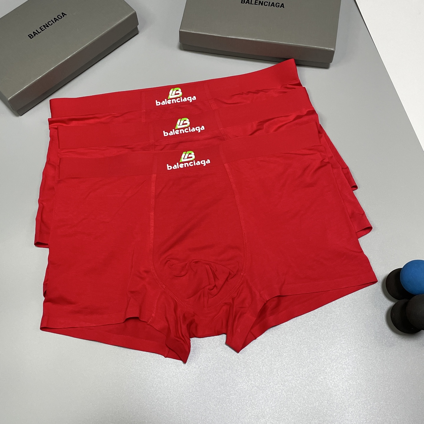 🔥🔥🔥红红火火自备送礼佳品！巴黎世家经典时尚男士内裤！外贸国外订单，立体硅胶lougo 原单品质，无缝切