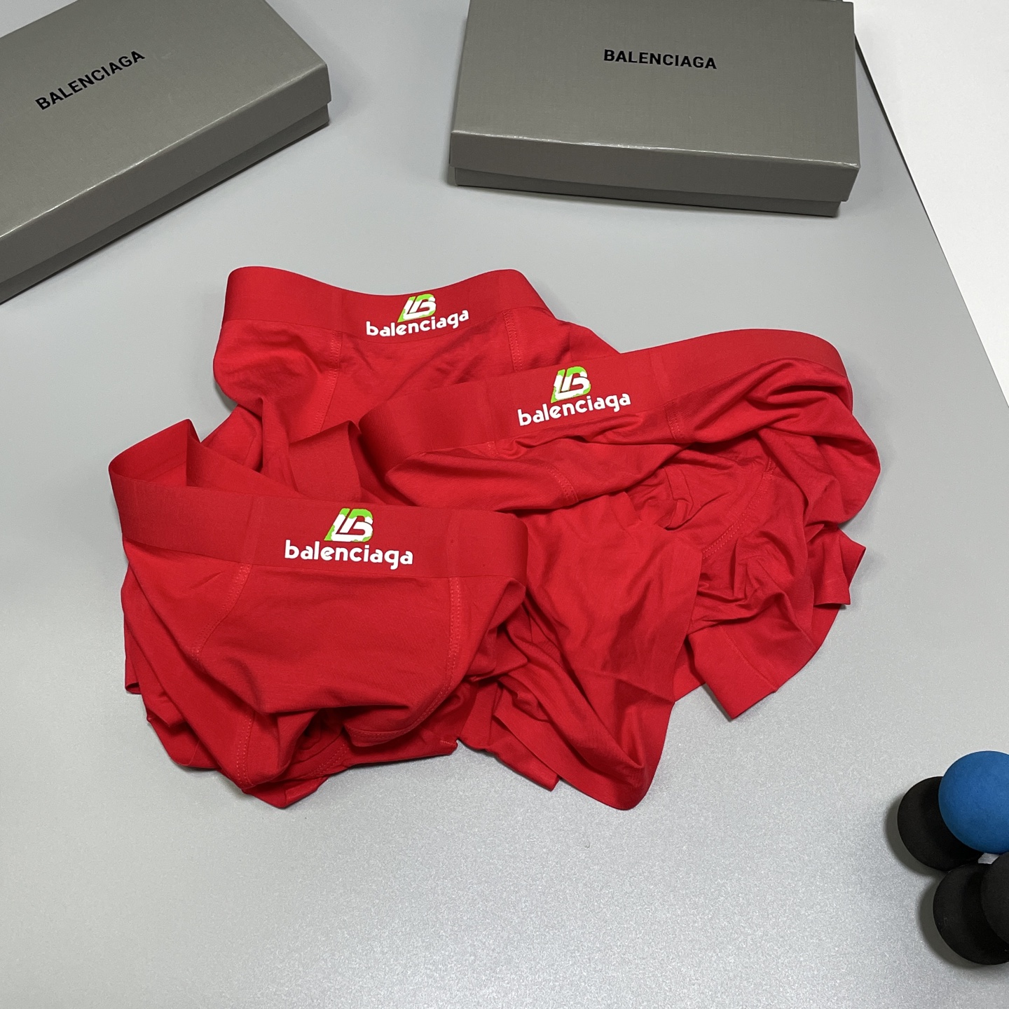 🔥🔥🔥红红火火自备送礼佳品！巴黎世家经典时尚男士内裤！外贸国外订单，立体硅胶lougo 原单品质，无缝切