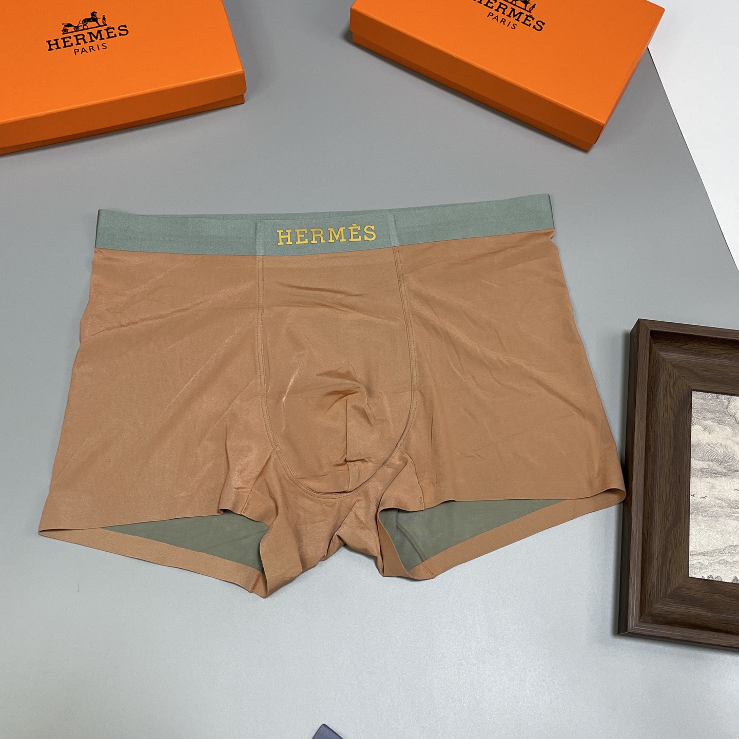 🔥🔥🌾2026新品！爱马仕男士内裤！ 外贸公司合作订单，经典立体硅胶logo印标 轻薄透设计，采用进口双