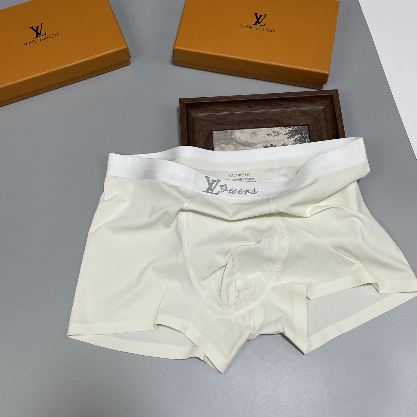🔥🔥🌾2026✨✨💫☂️☔️LV路易威登原单品质！ 新品时尚男士冰丝内裤！采用立体硅胶lougo印花，外