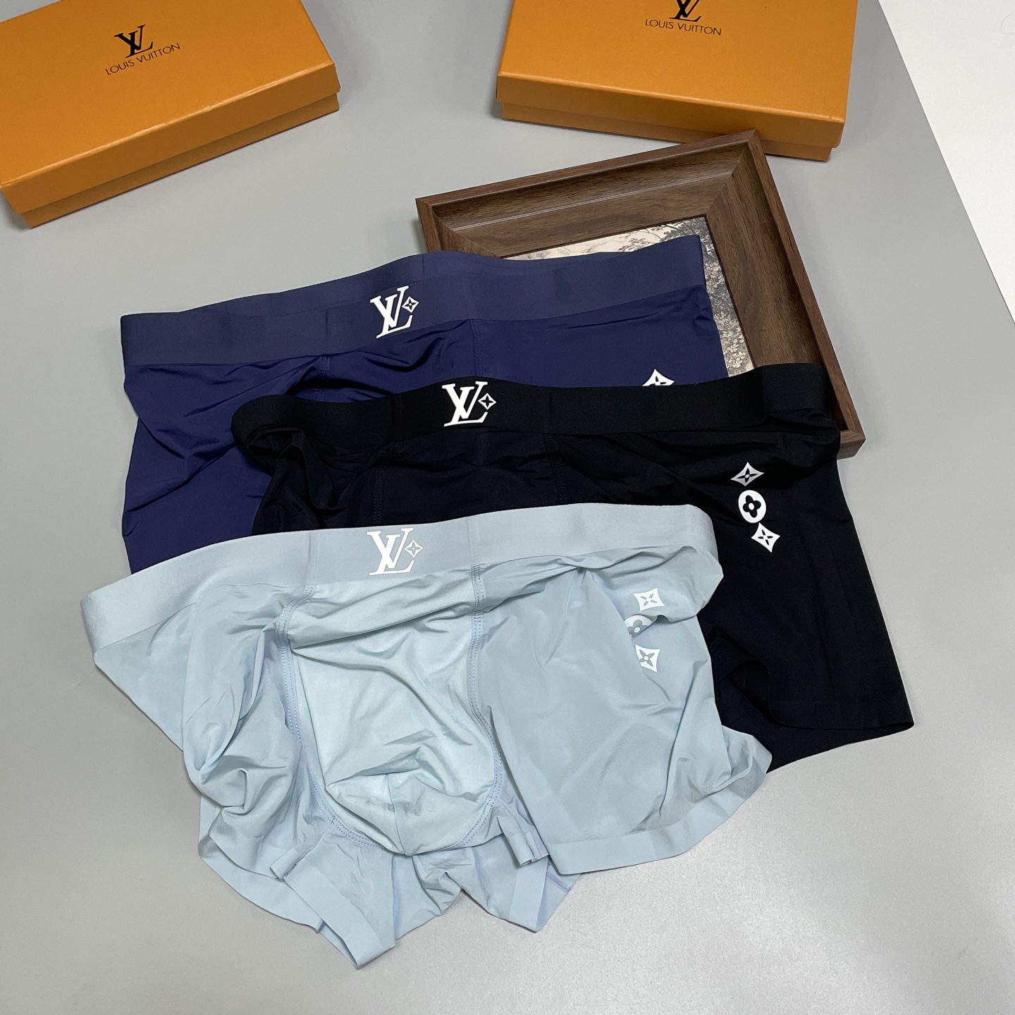 🔥🔥🌾2026 新品，LV路易威登男士内裤！ 外贸公司合作订单，经典立体硅胶logo印标 轻薄透设计，采