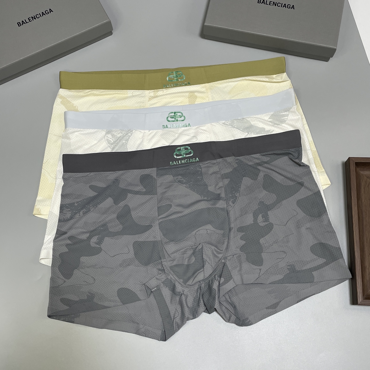 🔥🔥🌾2026新品！巴黎世家时尚男士内裤！ 外贸公司合作订单，经典雕版3D硅胶logo印标 轻薄透设计，