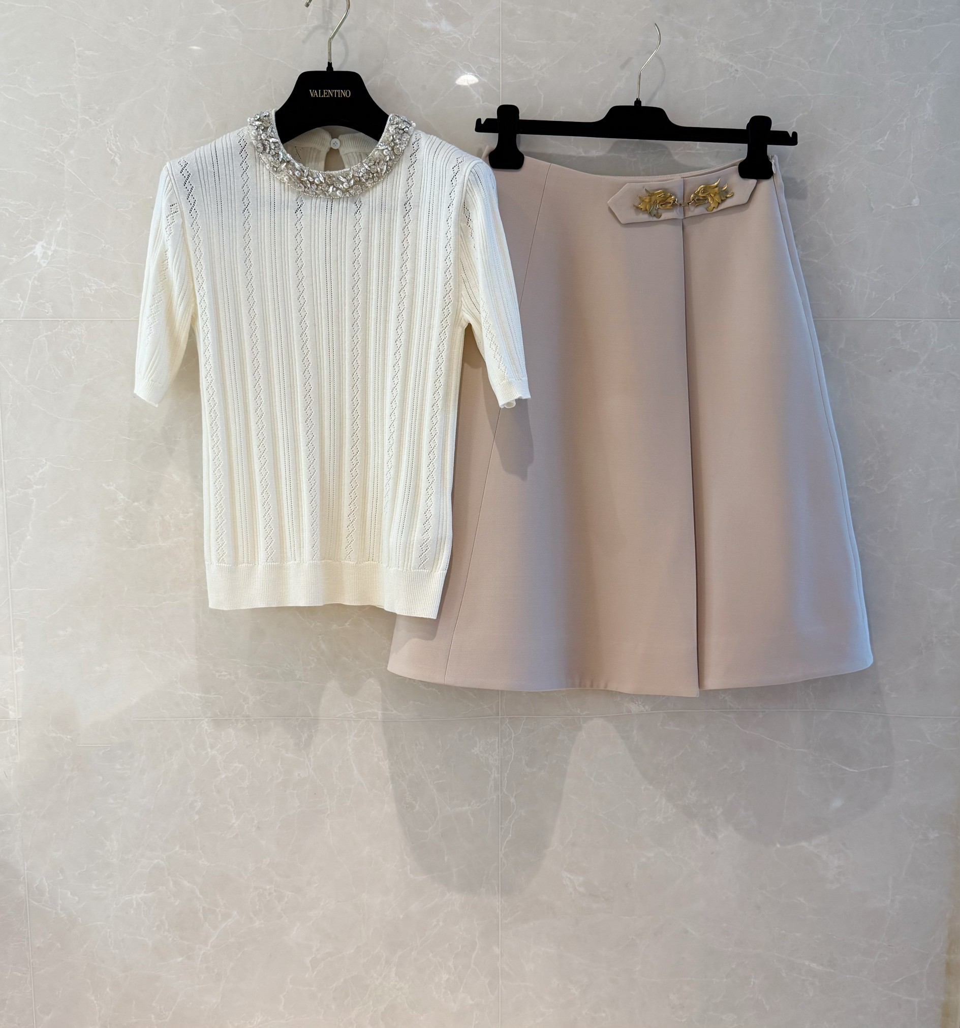 Embroidered Wool Knit Sweater with Faux Gemstone Collar - Chic & Youthful 3 a1741422460225 7364