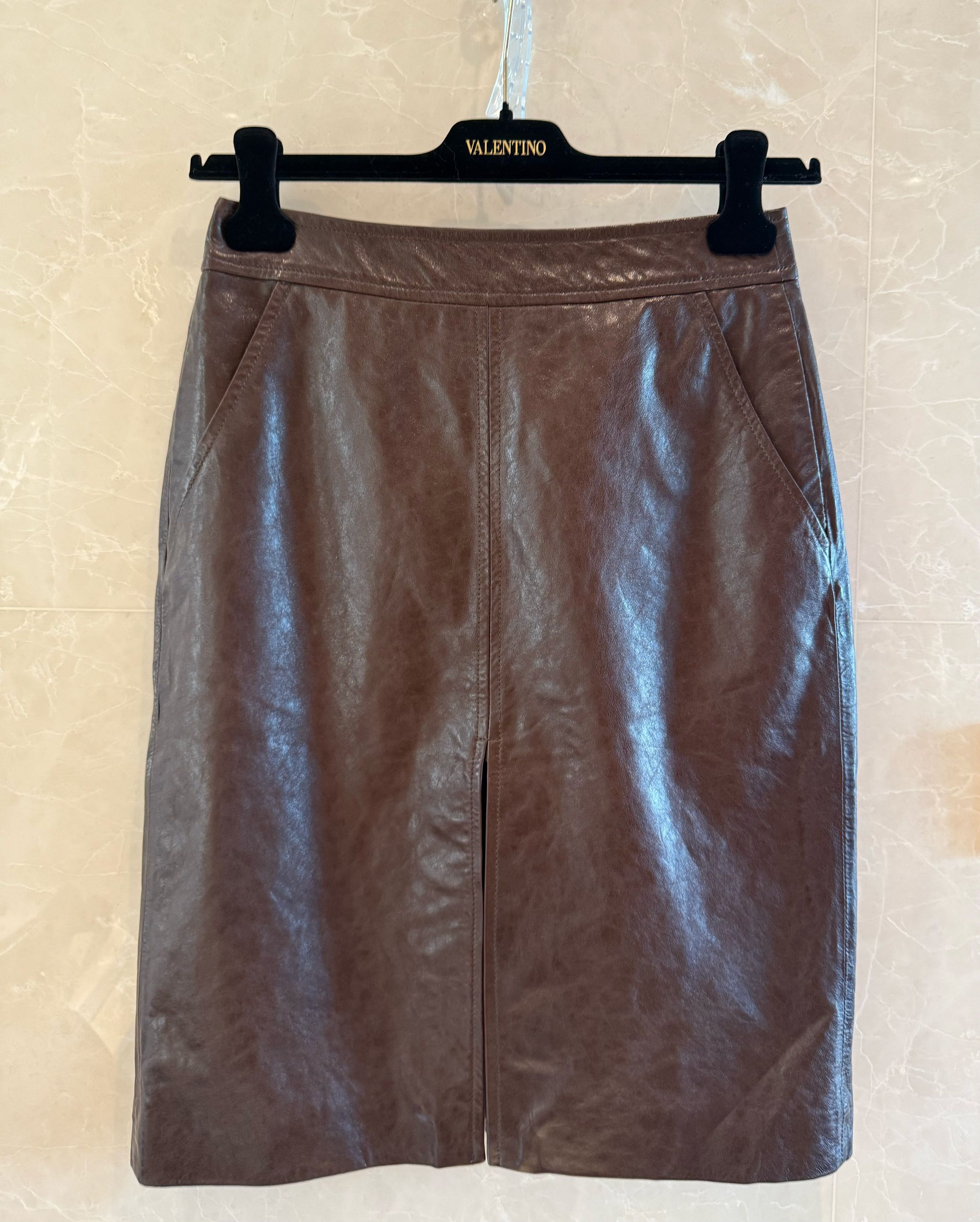 Elegant Lambskin Mini Skirt with Front Slit - Chic & Comfortable 6 a1758960334657 3258