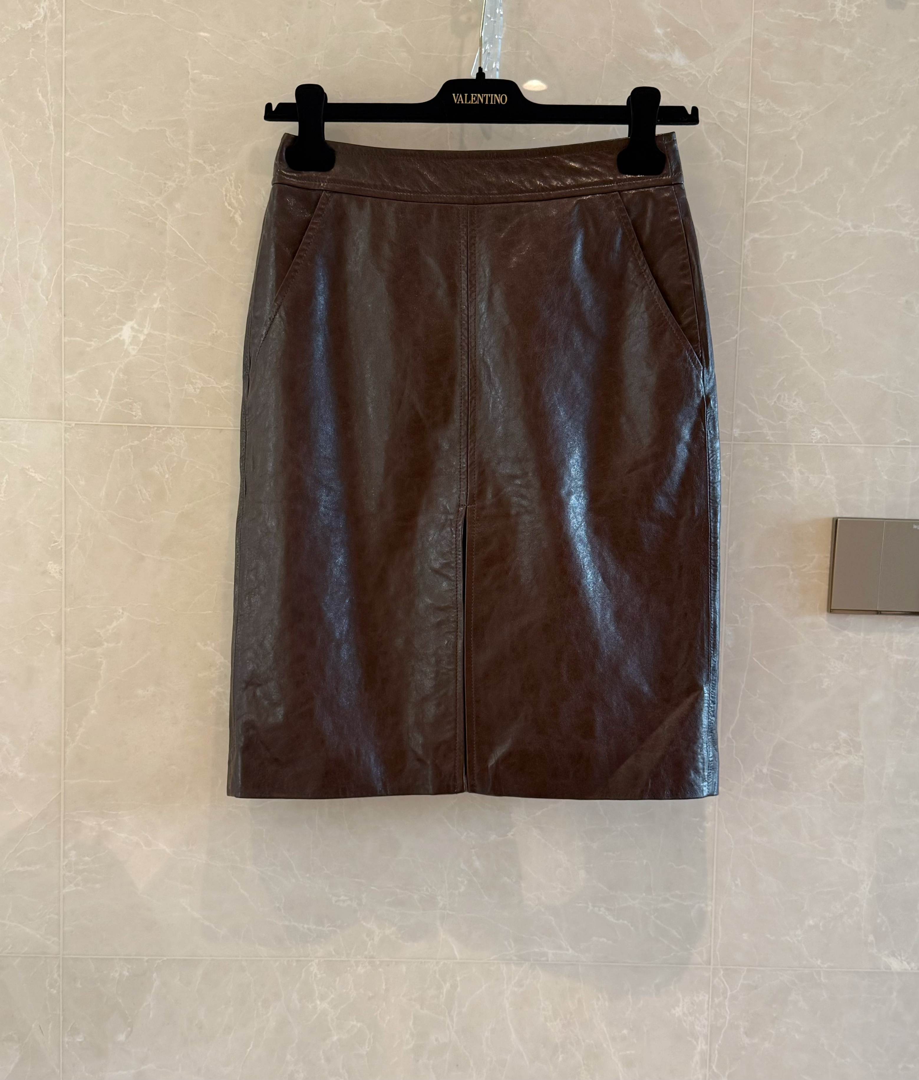 Elegant Lambskin Mini Skirt with Front Slit - Chic & Comfortable 7 a1758960337633 6312