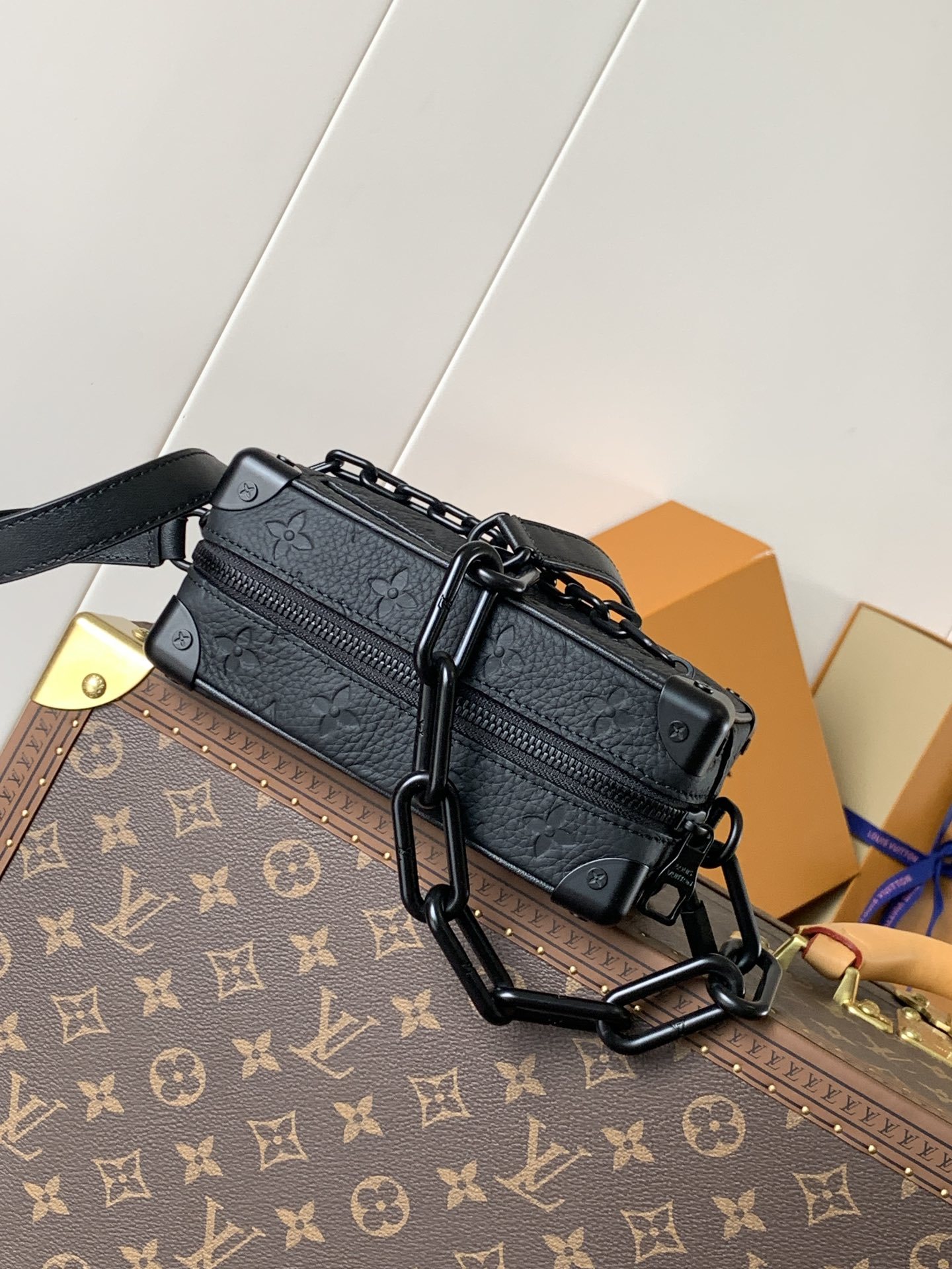 顶级原单 变码芯片 头层皮 M55702 顶级原单 Soft Trunk 迷你手袋取材压印 Monog