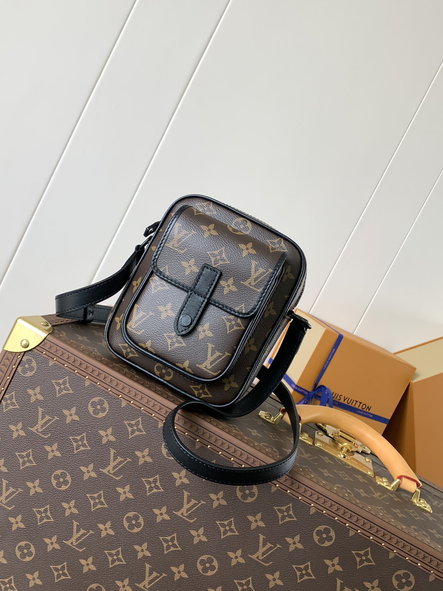Louis Vuitton 变码芯片 独家 M69404 Christopher