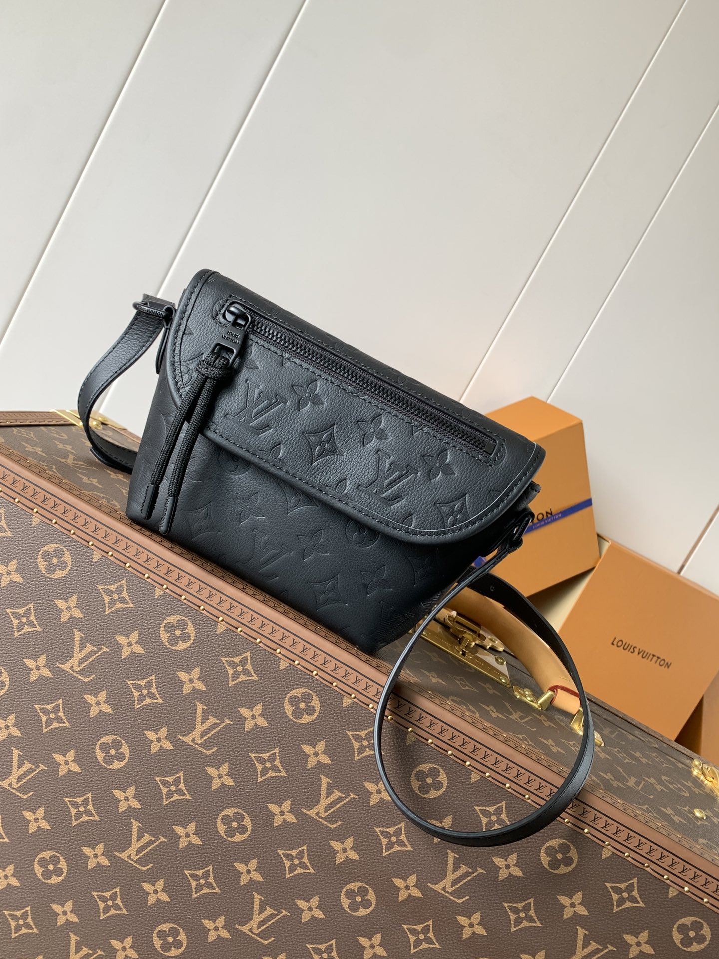 Louis Vuitton Pulse Mini Black Monogram Shadow Leather Crossbody Bag 2 i1731738327 5412 5