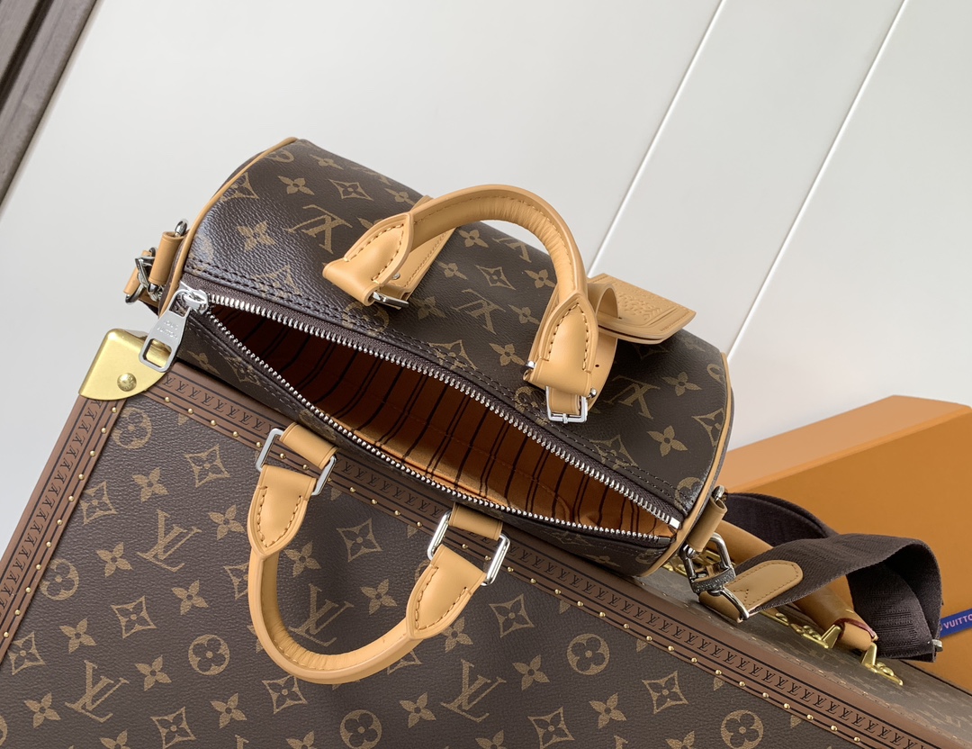 Louis Vuitton M12609 M12733老花黄色 动态变码163c 本款 Keepall Bandoulière 25 手袋浓缩 Keepall 旅行袋设计