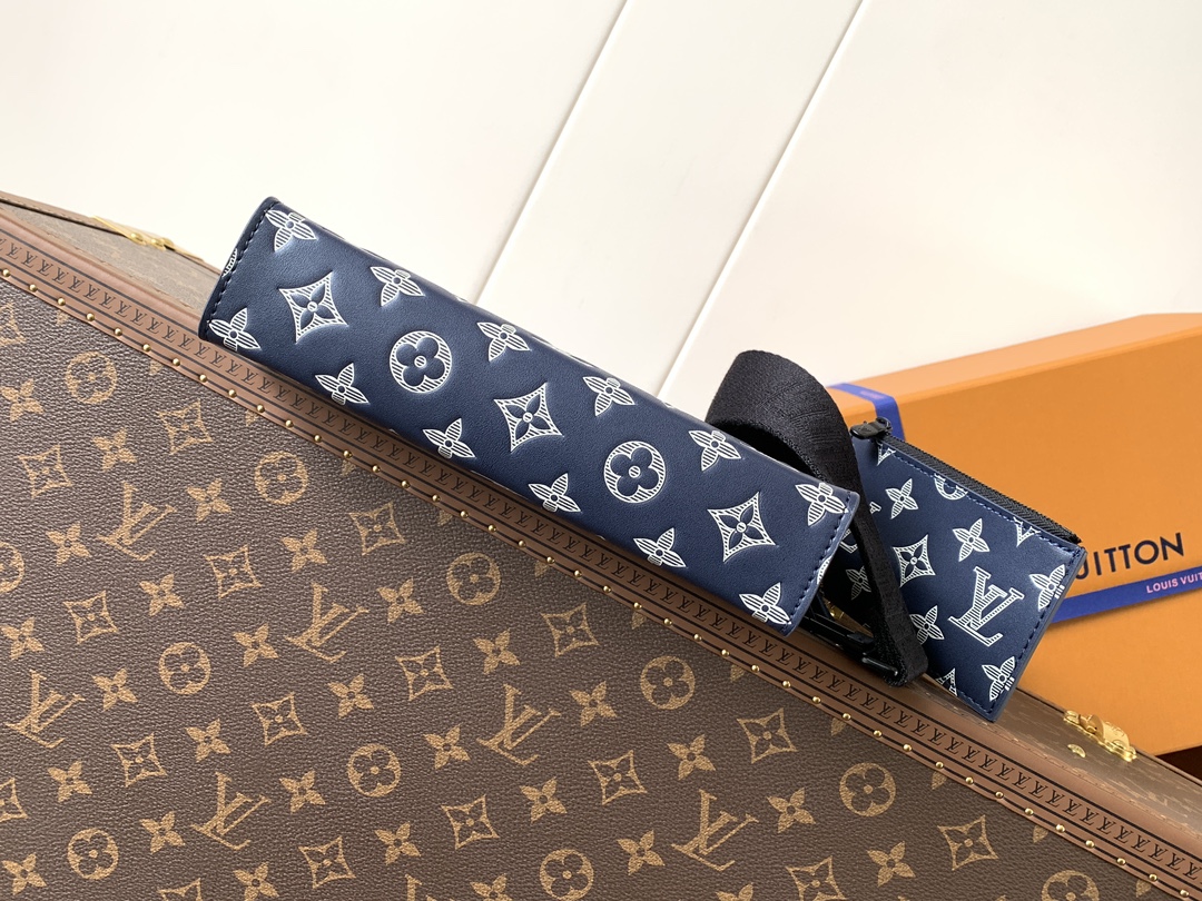 Louis Vuitton M83384压印蓝 变码芯片163C
