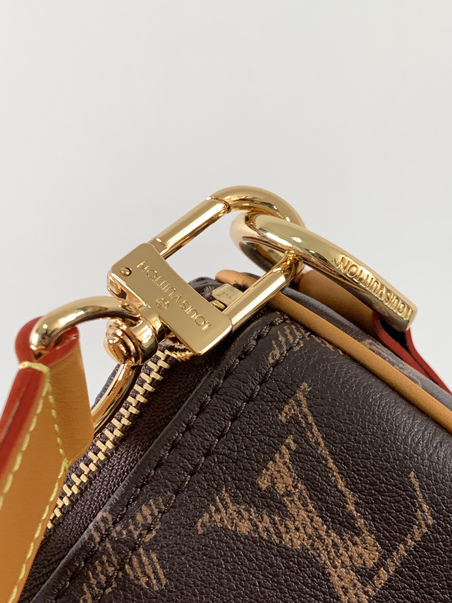 Louis Vuitton M14026 老花全皮 变码芯片163C