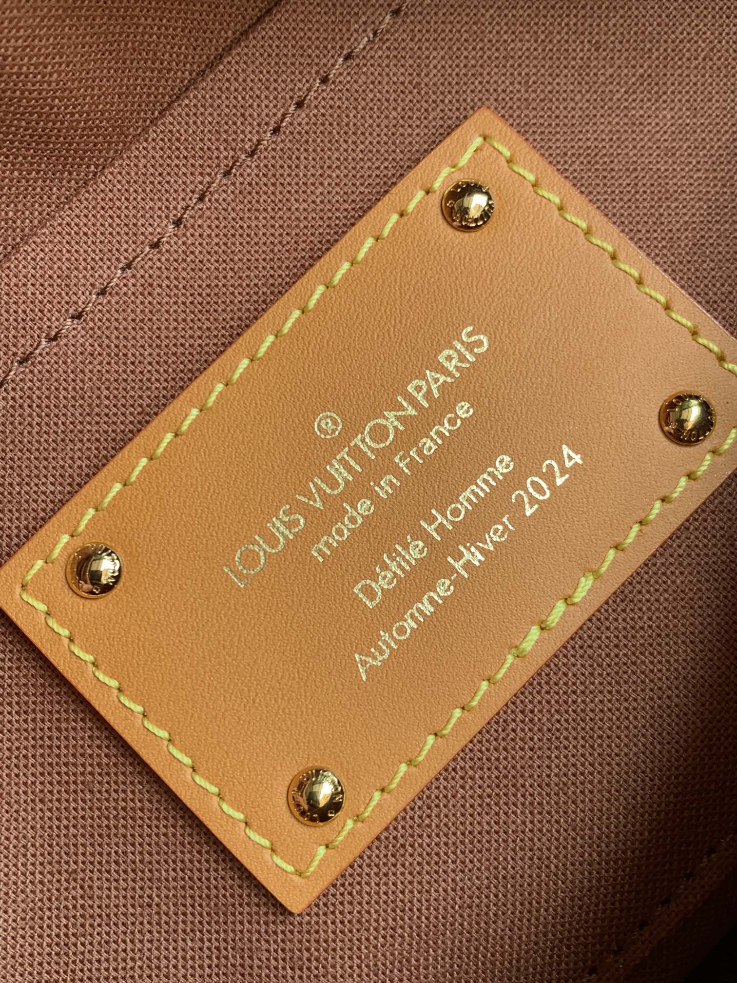 Louis Vuitton M14026 老花全皮 变码芯片163C