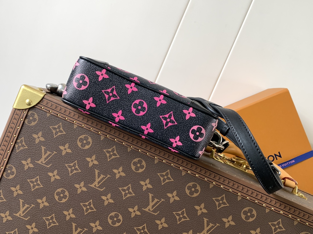 Louis Vuitton Trocadero Mini Monogram Black Multicolor Crossbody Bag 5 i1750318623 2069 4