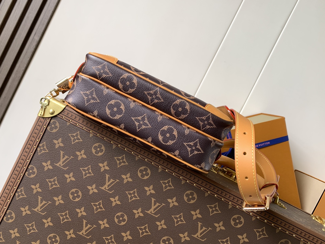 Louis Vuitton M14025全皮 变码芯片163C Nil 手袋 小巧 属于 Monogram Archive 系列