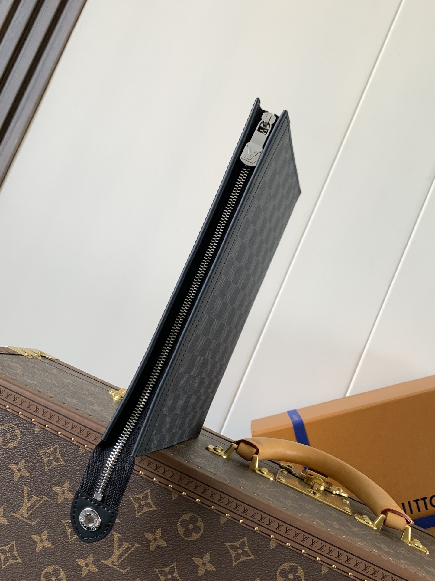 M61692老花 M61692黑花 M61694 M69535灰花 M41696黑格 顶级原单 变码芯片