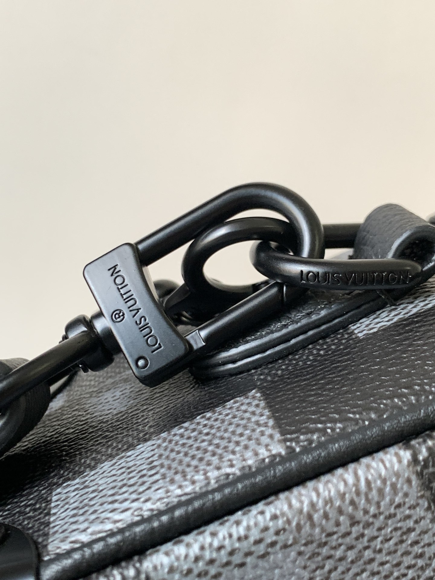 M14922 顶级原单 变码芯片163C 本款Mini Soft Trunk手袋为Damoflage B