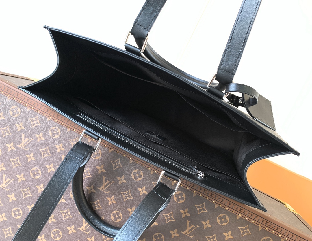 Givenchy M47059黑花 变码芯片163C