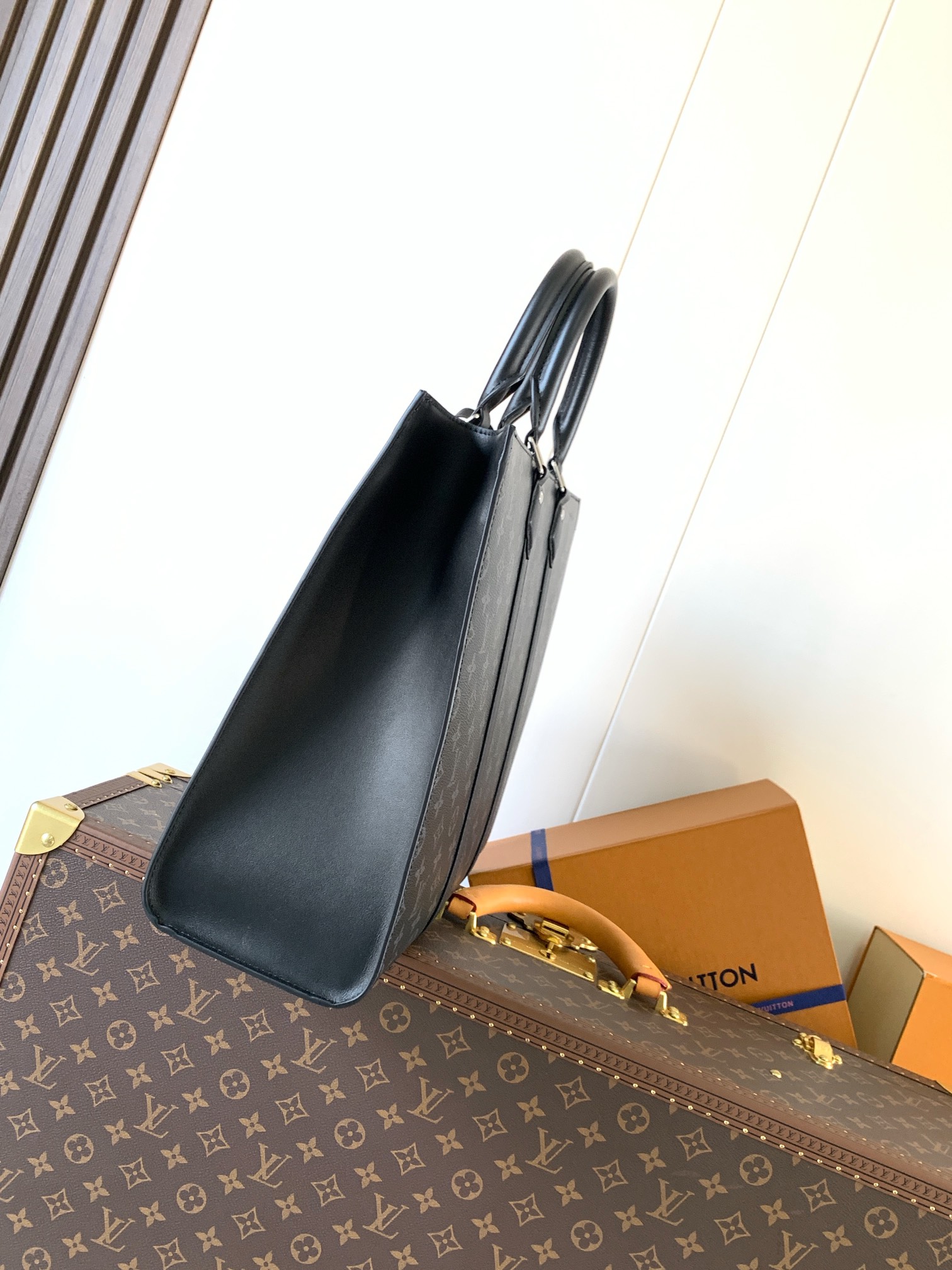 Givenchy M47059黑花 变码芯片163C