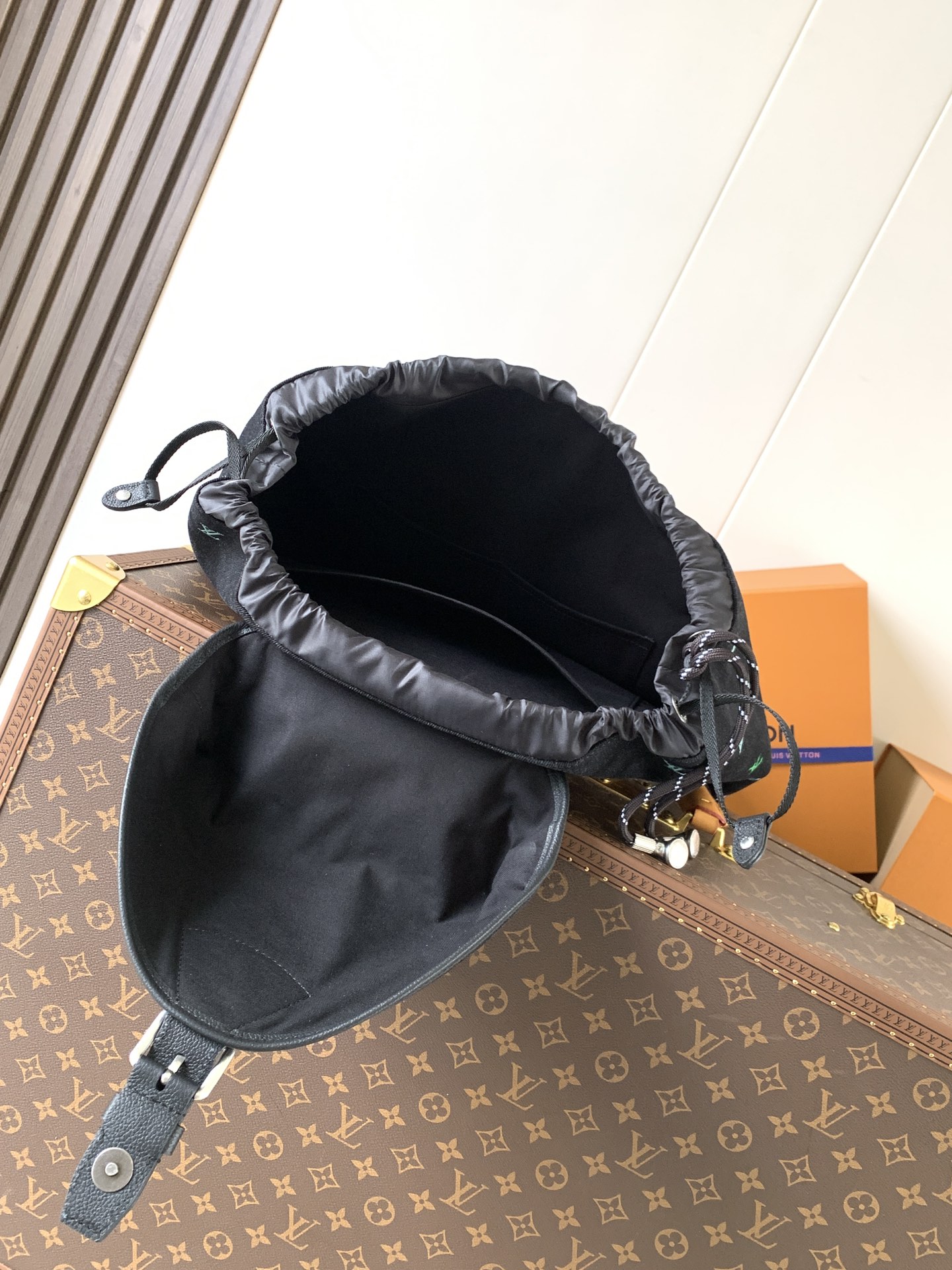 M14135牛仔 顶级原单 变码芯片163C 本款 Montsouris 双肩包取材水洗 LV Blas