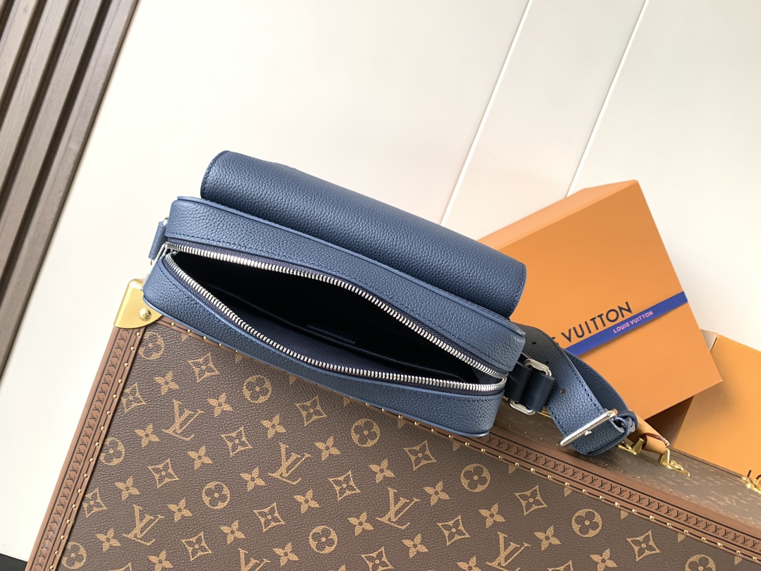 Louis Vuitton M15260蓝色 变码芯片163C
