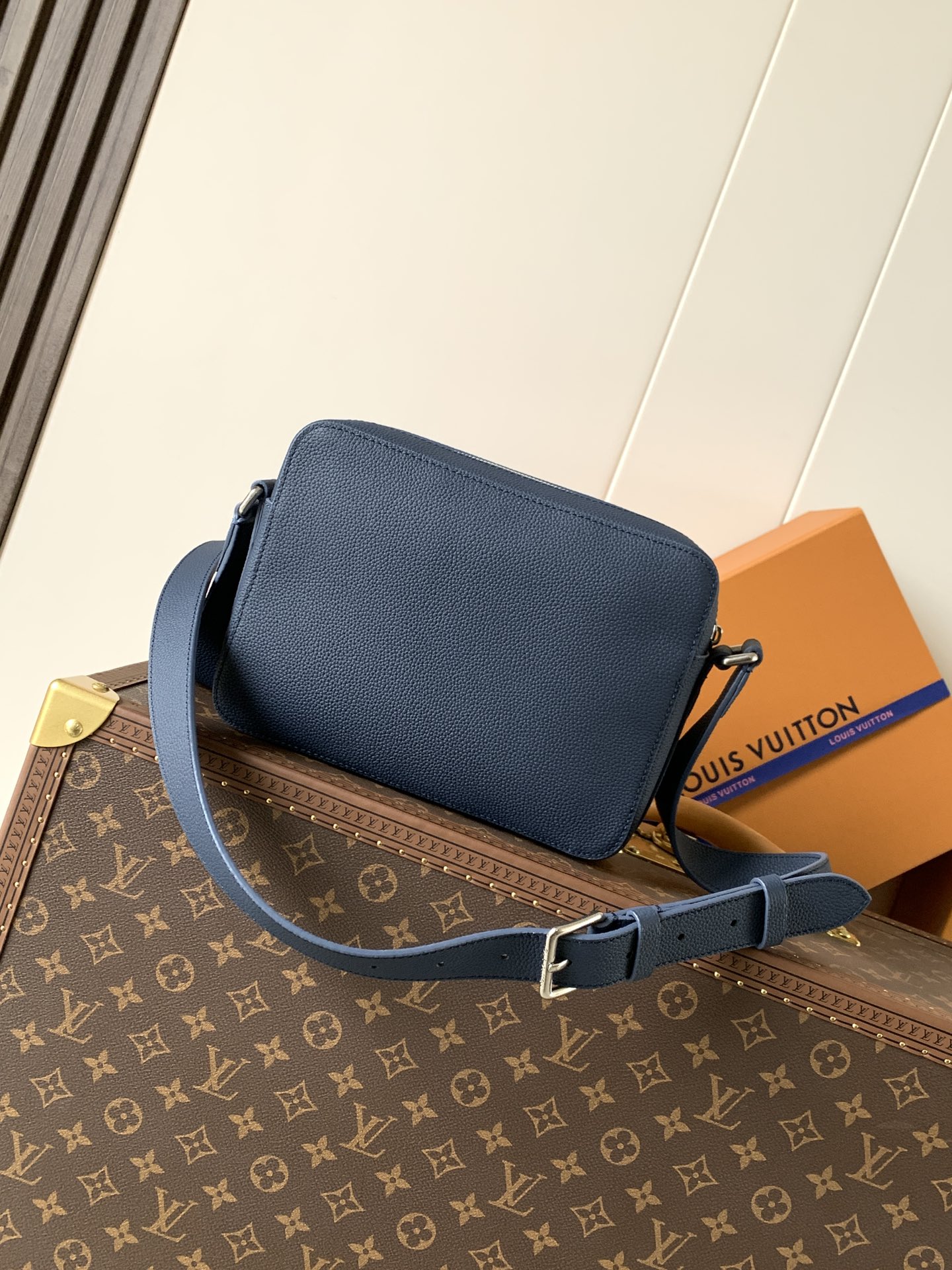 Louis Vuitton M15260蓝色 变码芯片163C