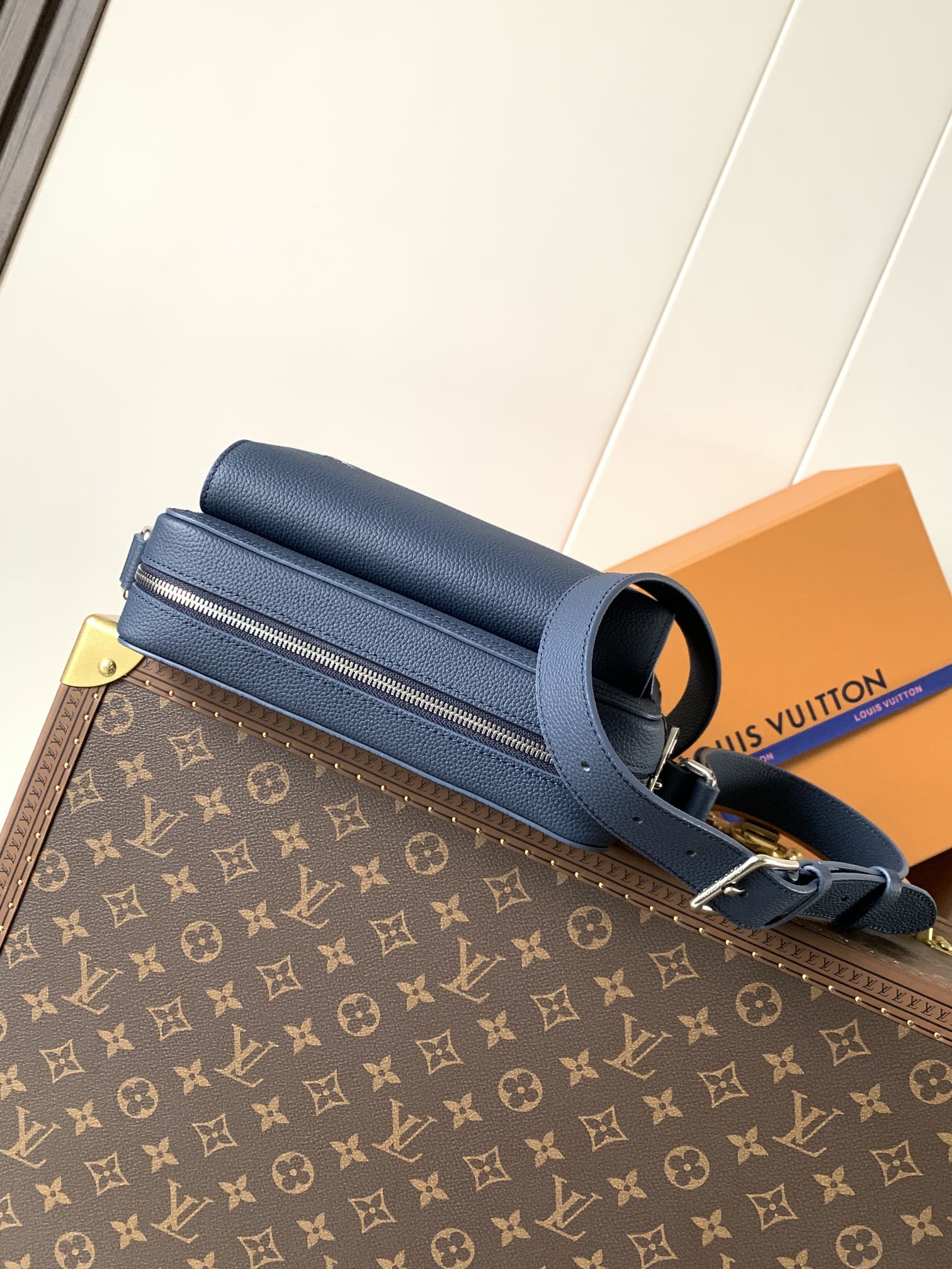 Louis Vuitton M15260蓝色 变码芯片163C