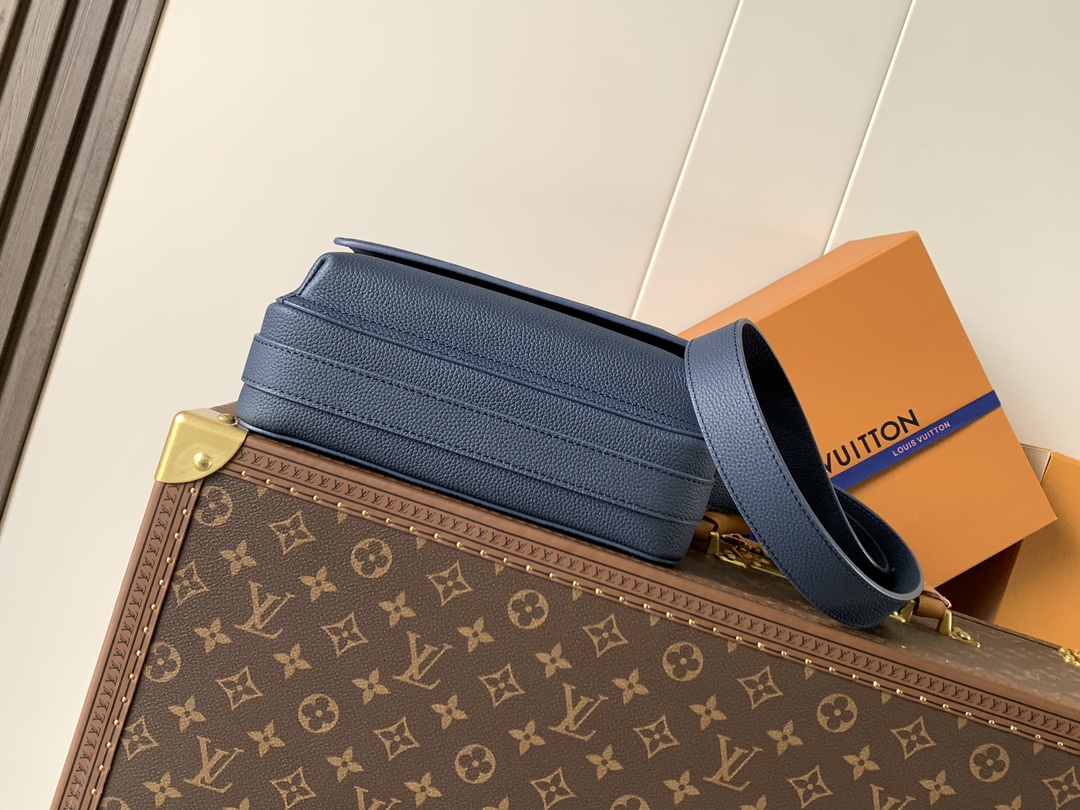 Louis Vuitton M15260蓝色 变码芯片163C