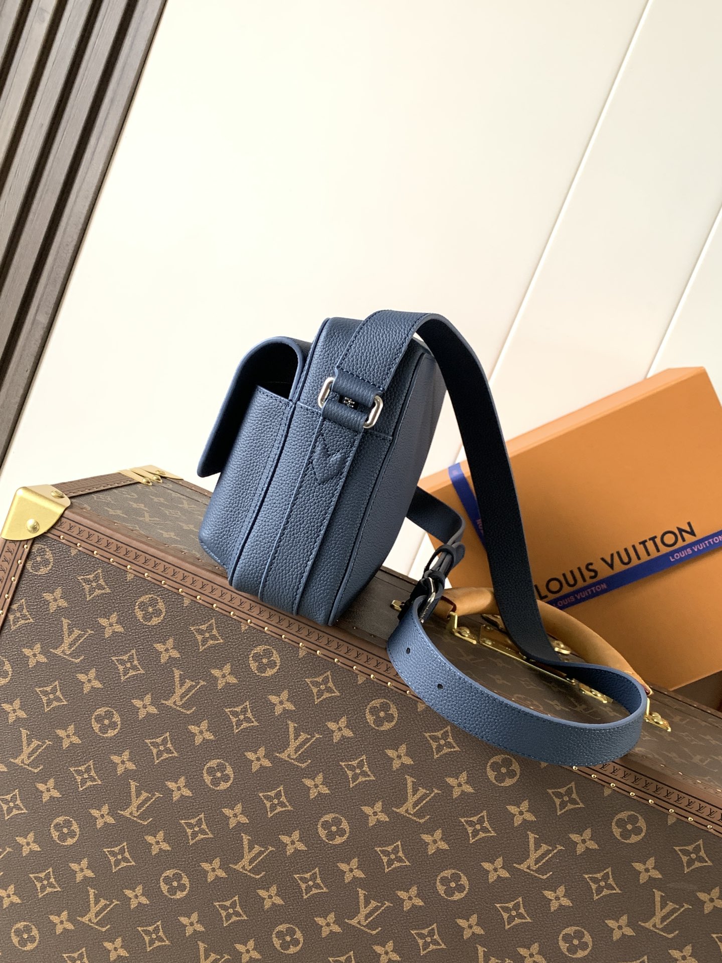 Louis Vuitton M15260蓝色 变码芯片163C