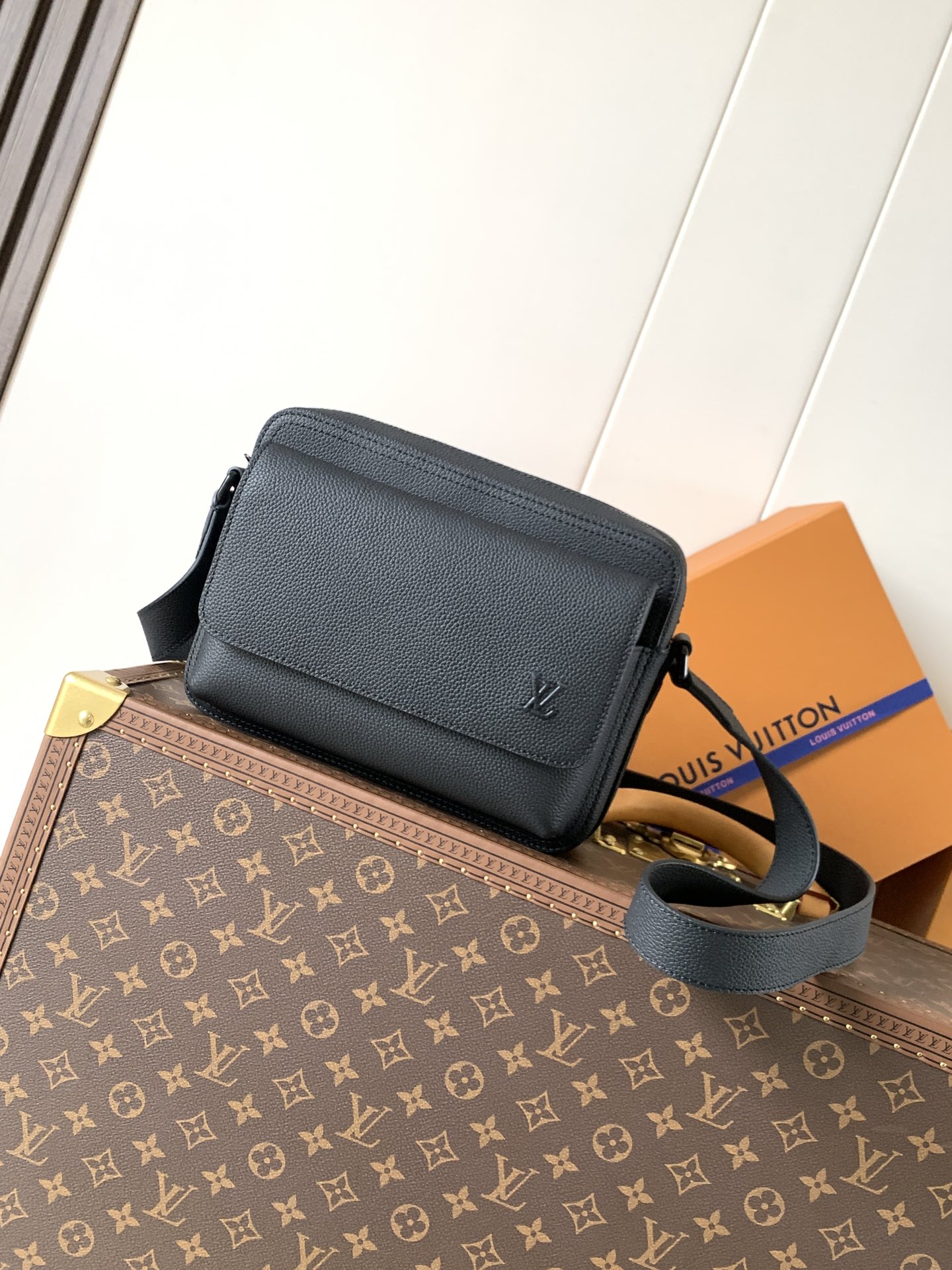 Louis Vuitton M15265黑色 变码芯片163C