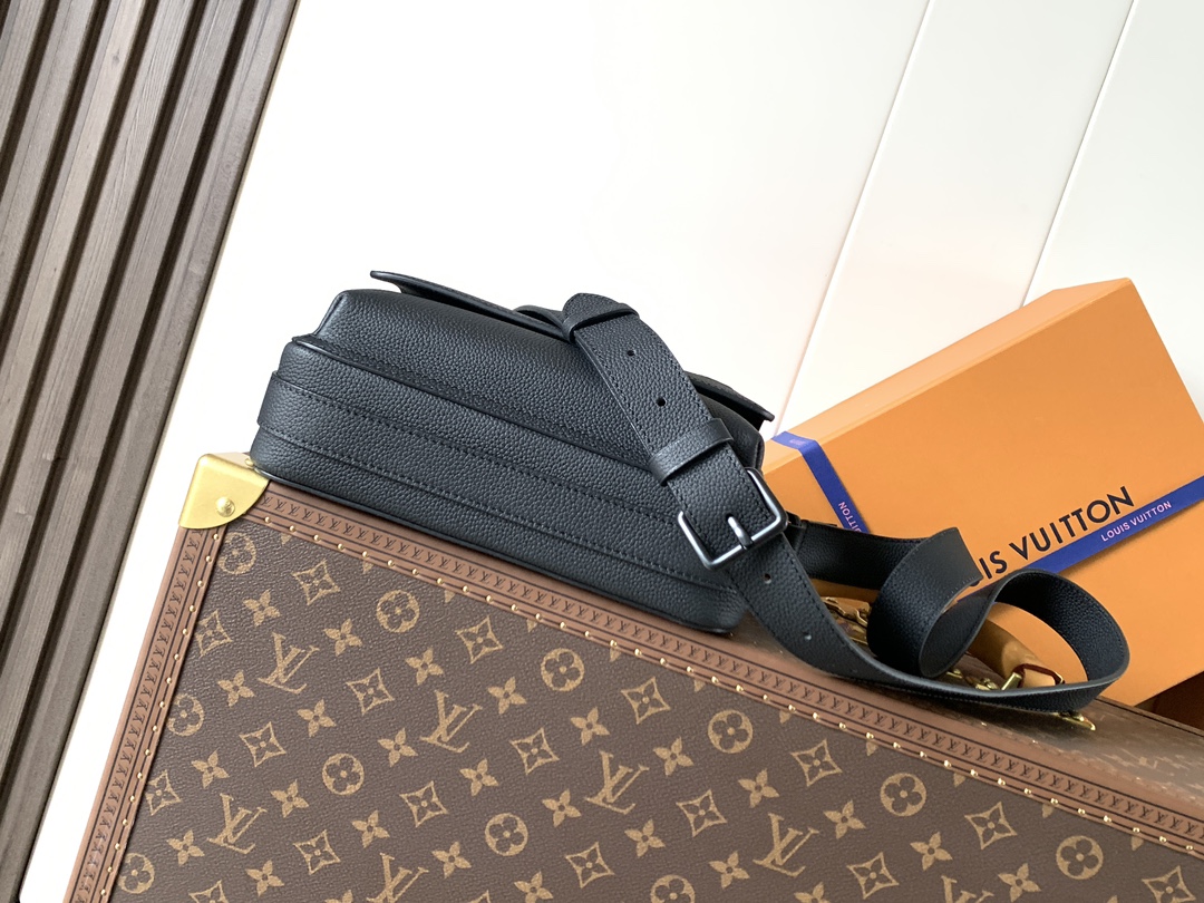 Louis Vuitton M15265黑色 变码芯片163C